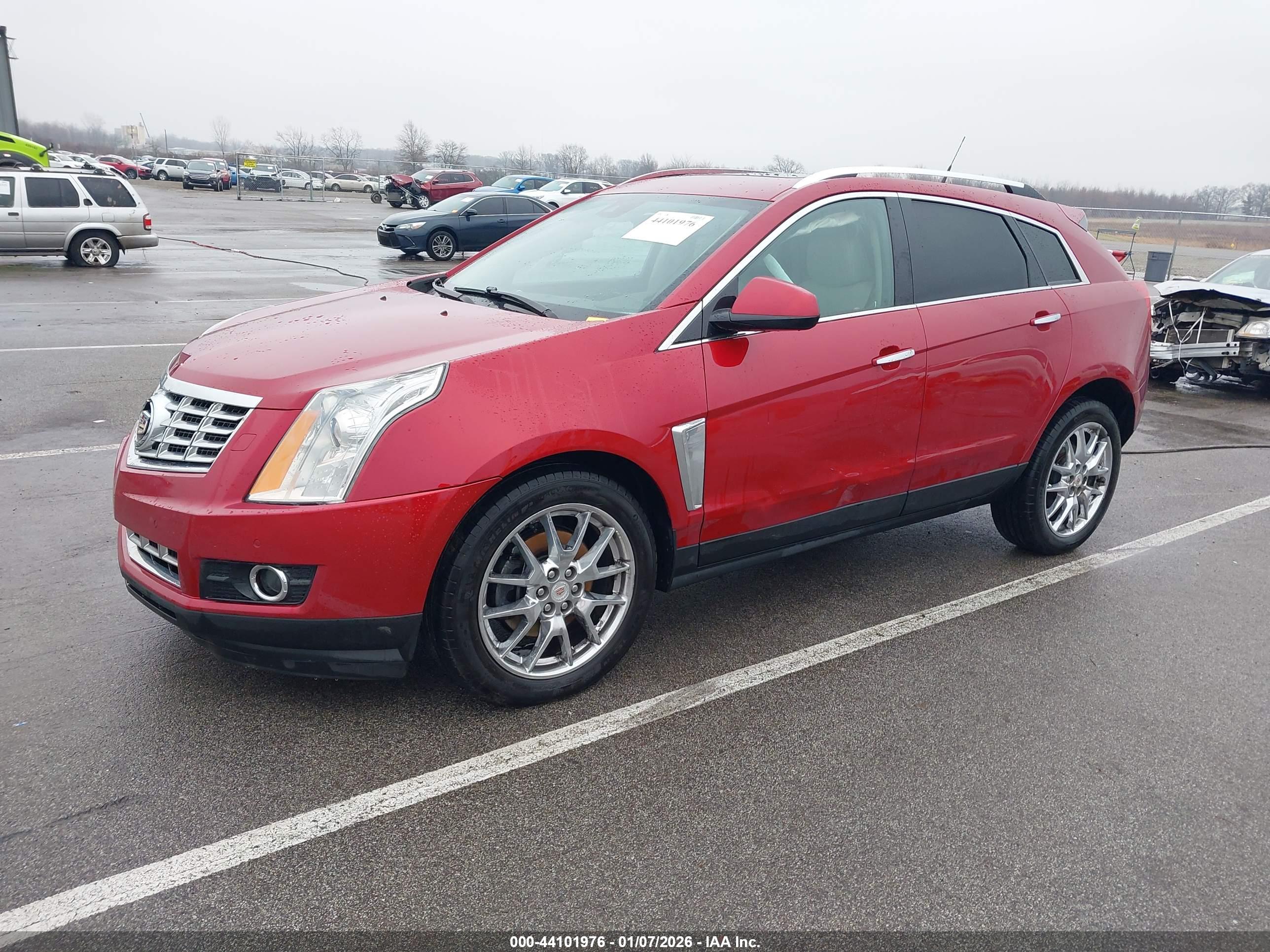CADILLAC SRX image 2