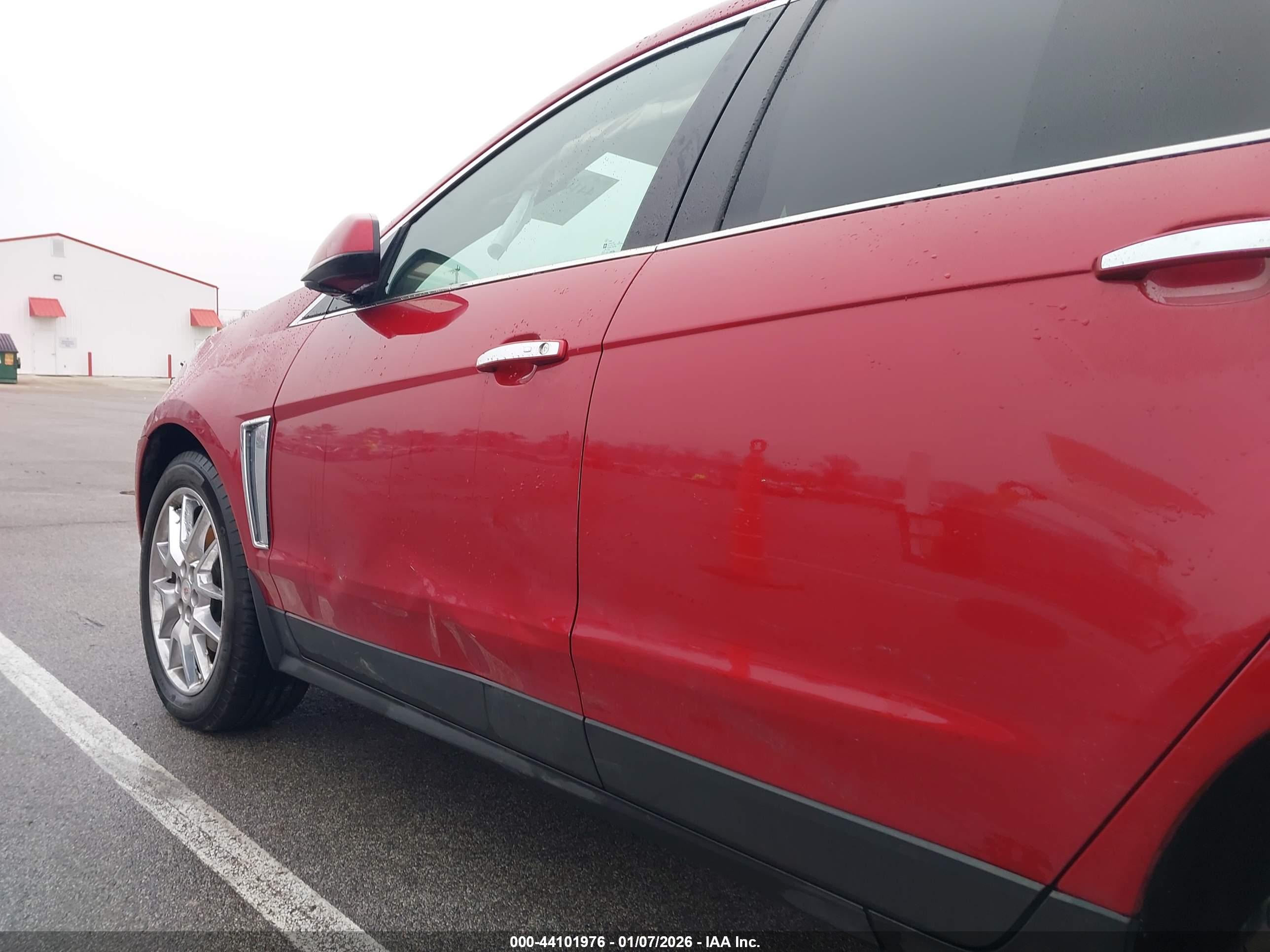 CADILLAC SRX image 6