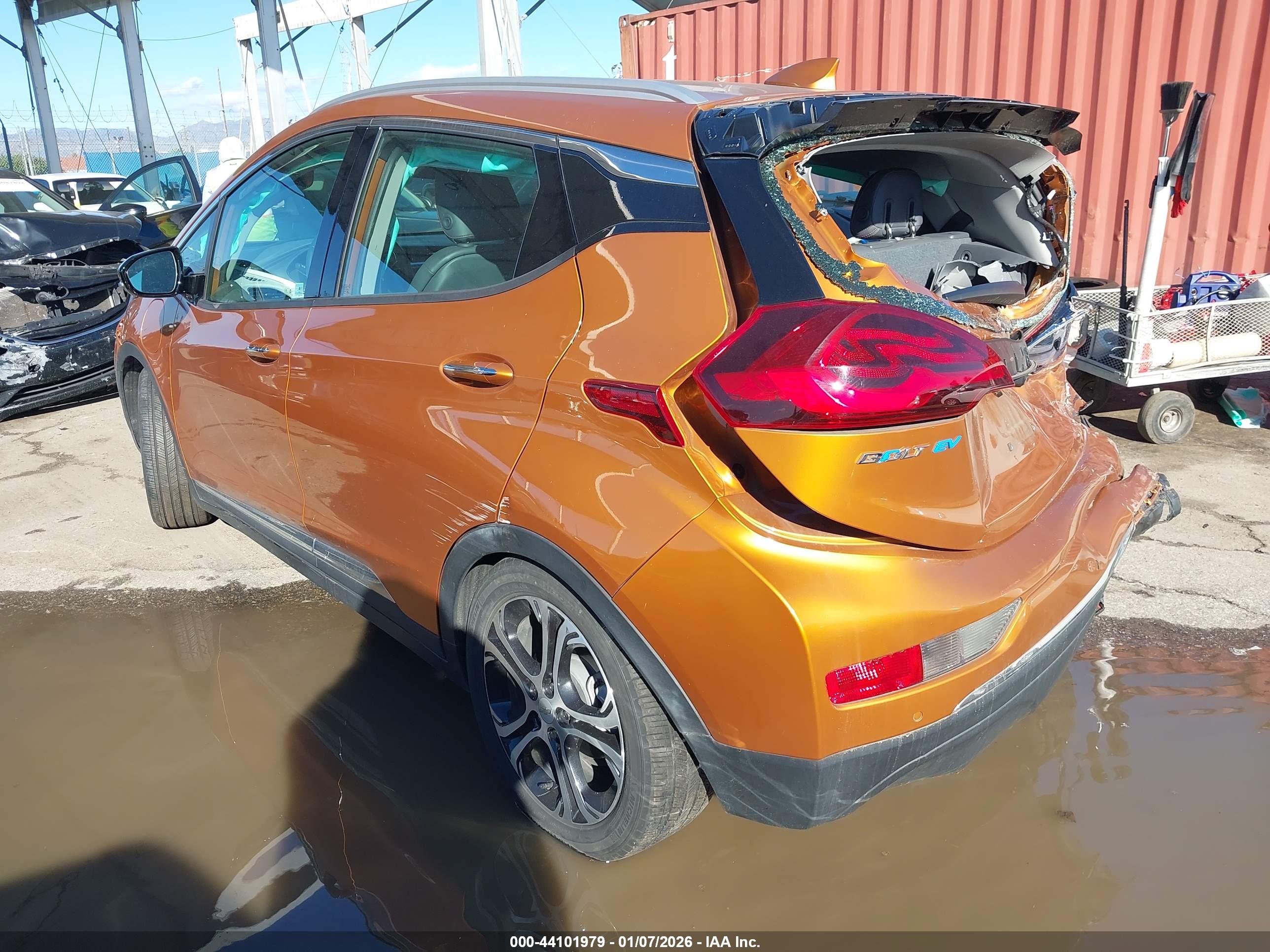 CHEVROLET BOLT image 3