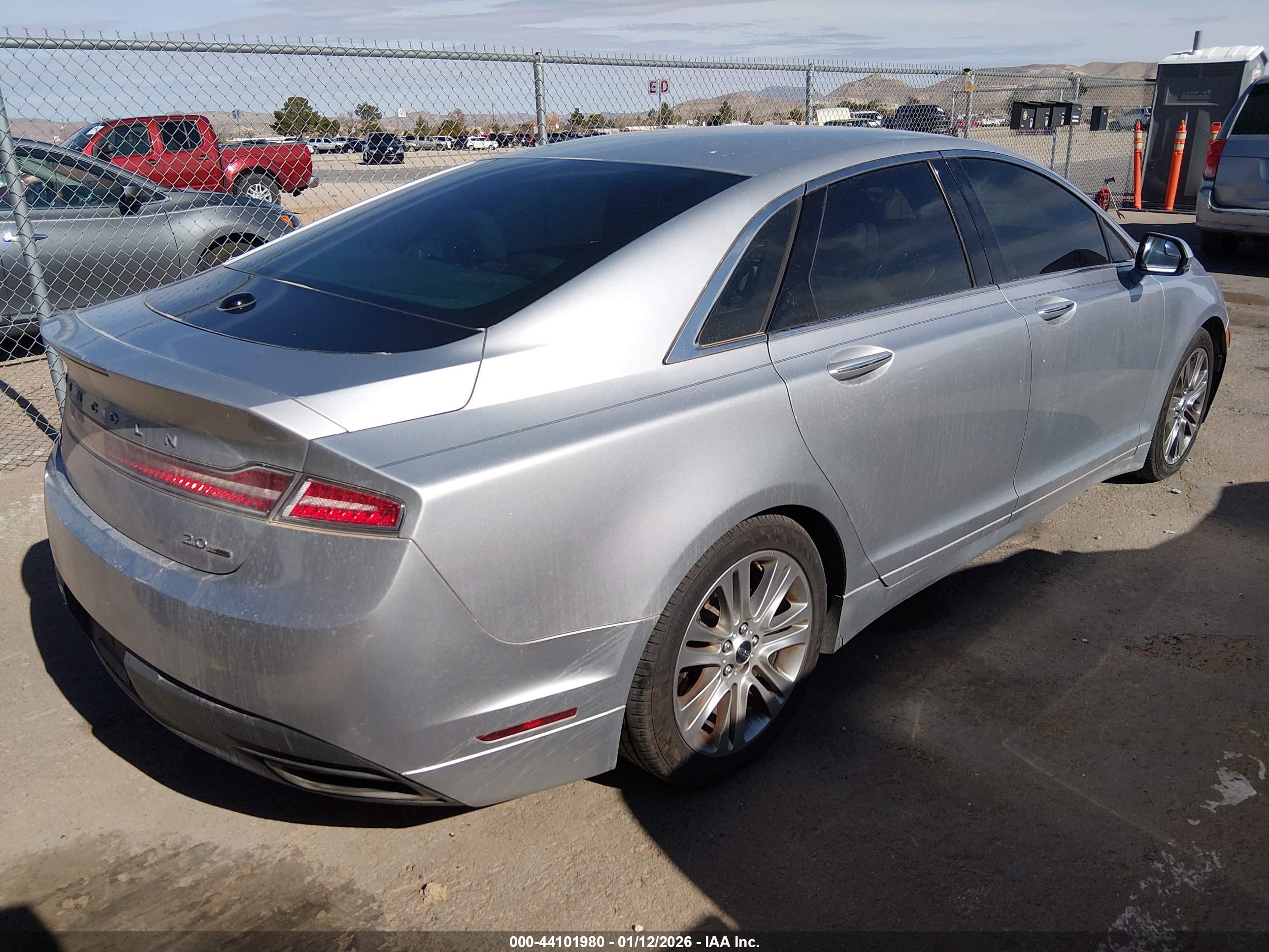 LINCOLN MKZ image 4