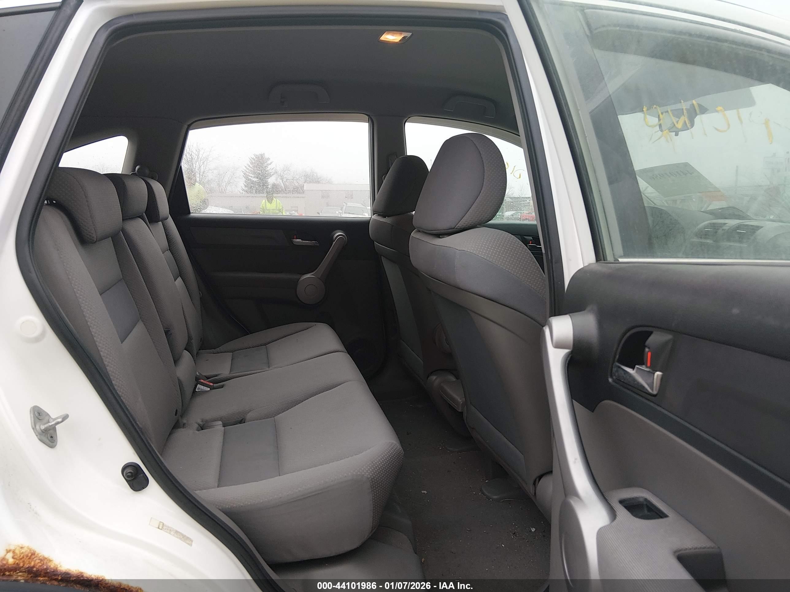 HONDA CR-V image 8