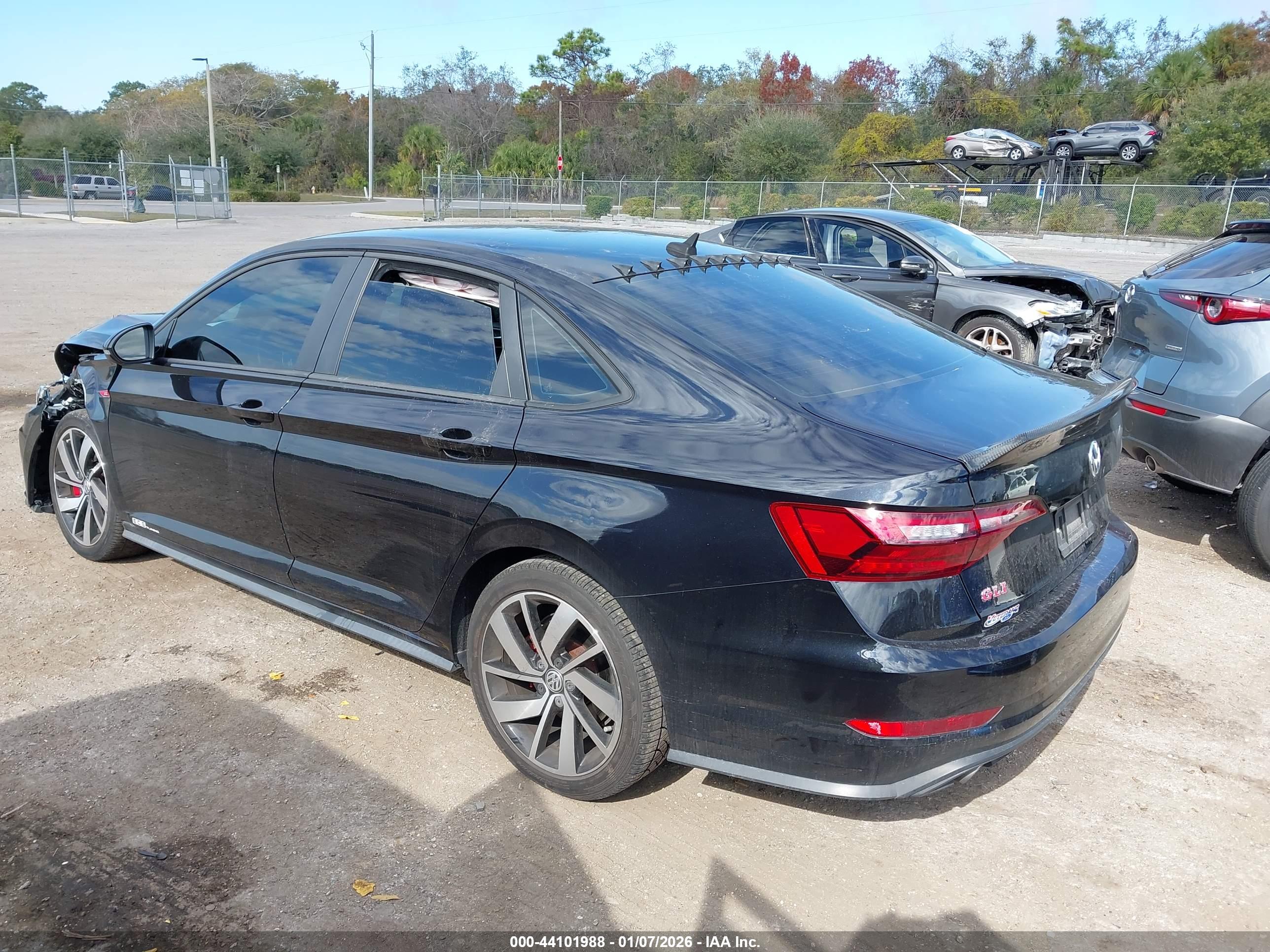 VOLKSWAGEN JETTA image 3
