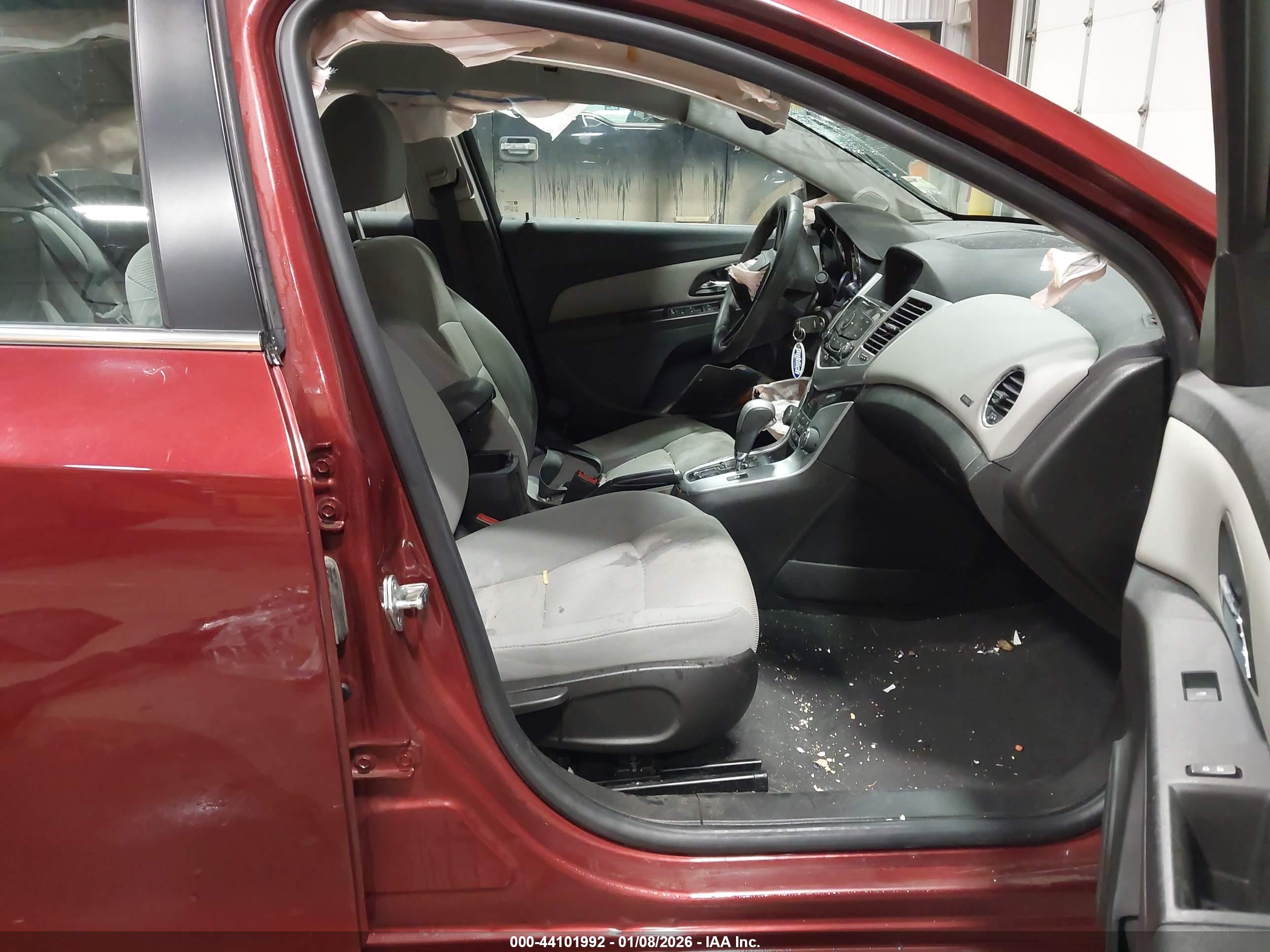 CHEVROLET CRUZE image 5