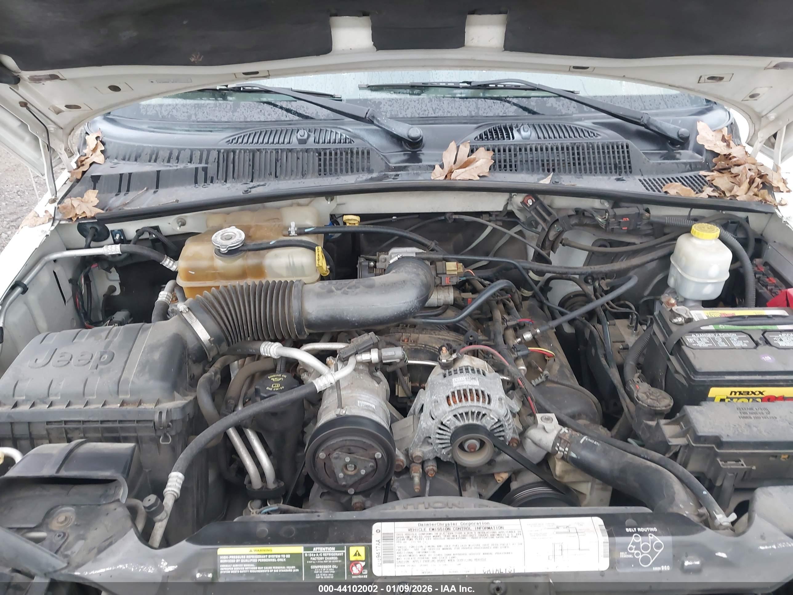 JEEP LIBERTY image 10