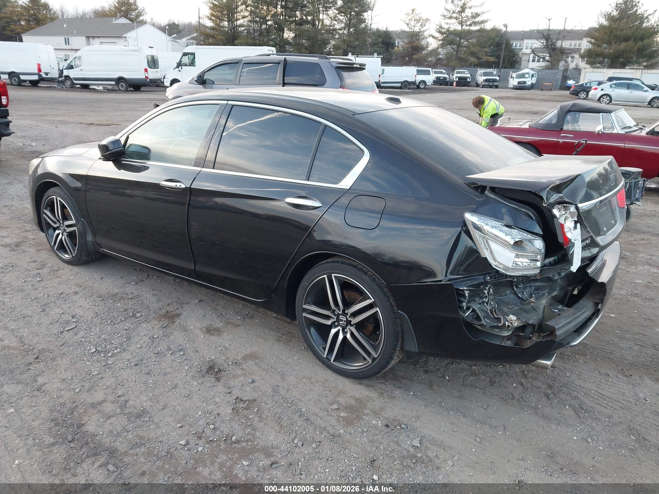 HONDA ACCORD image 3