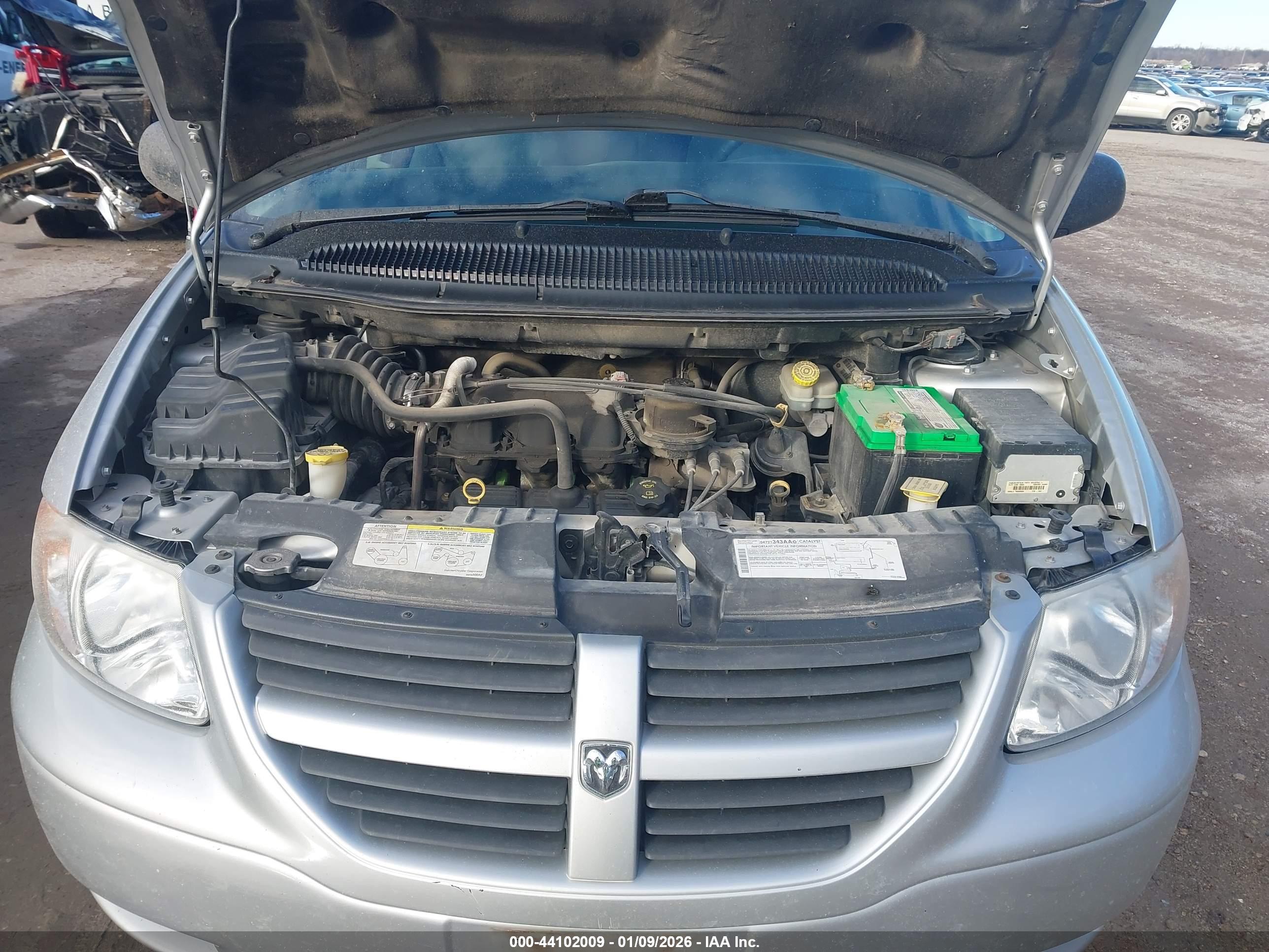DODGE GRAND image 10