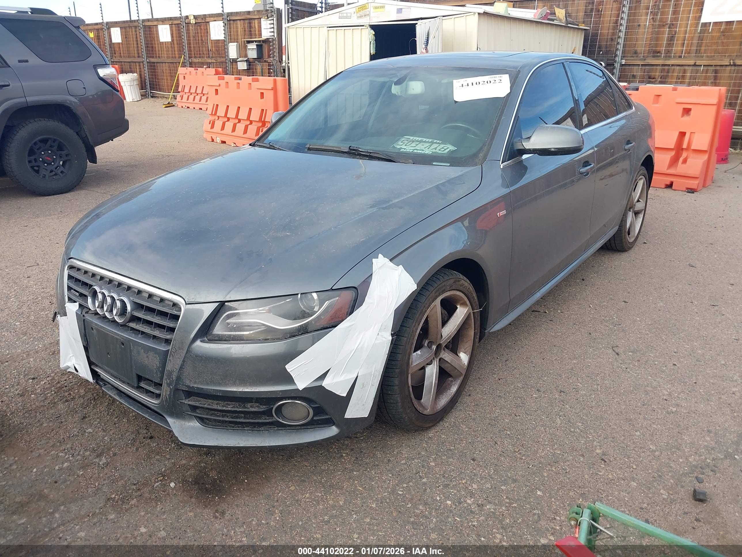 AUDI A4 image 2