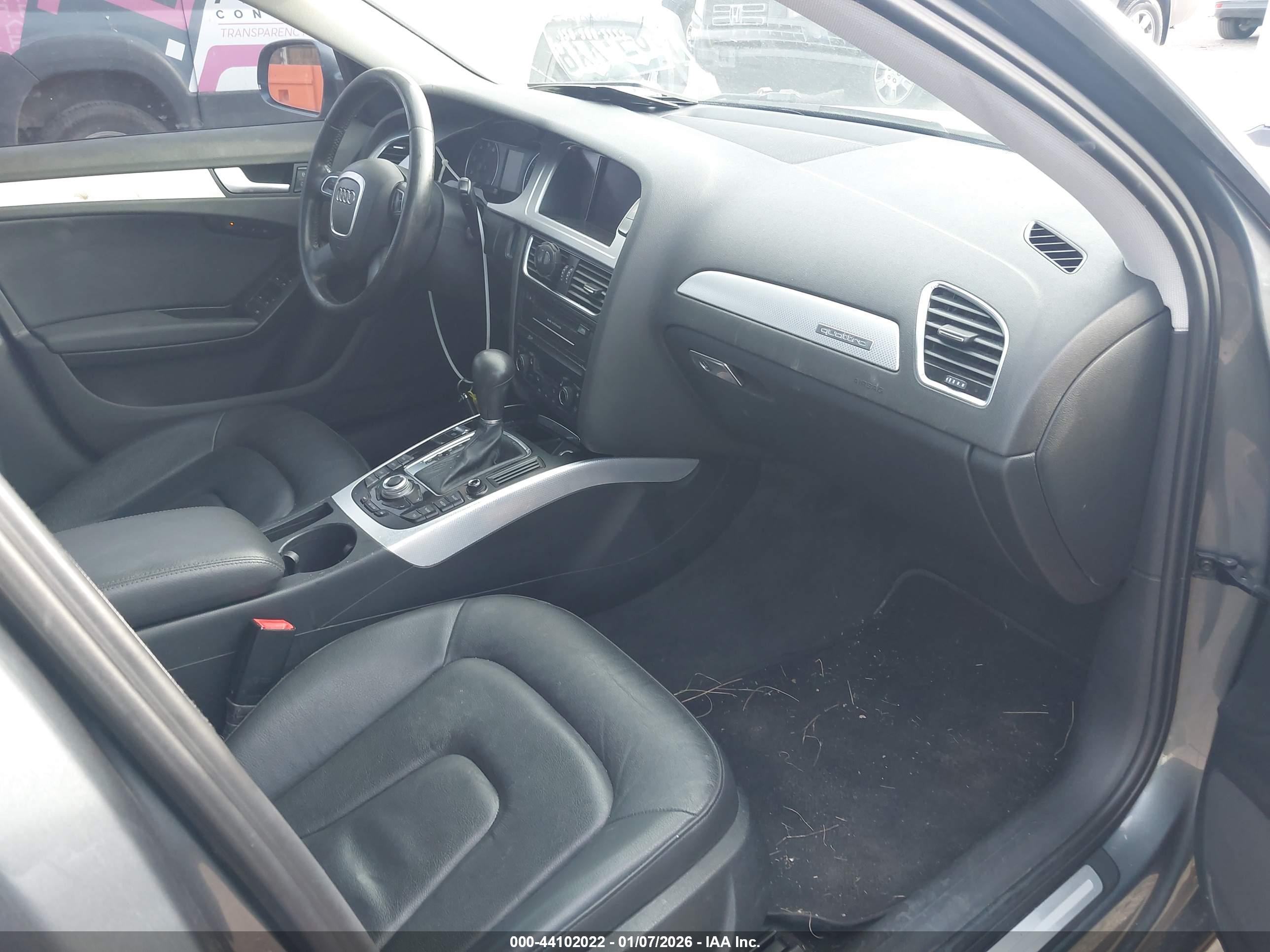 AUDI A4 image 5