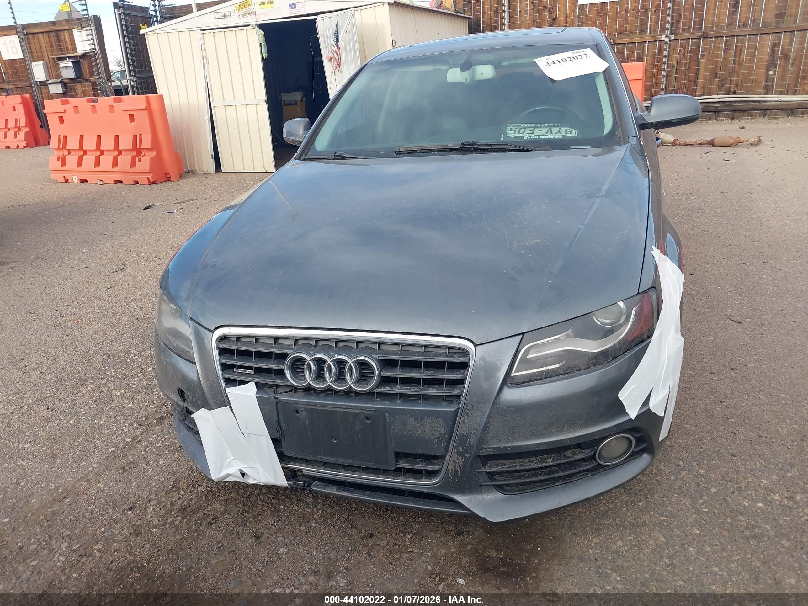 AUDI A4 image 6