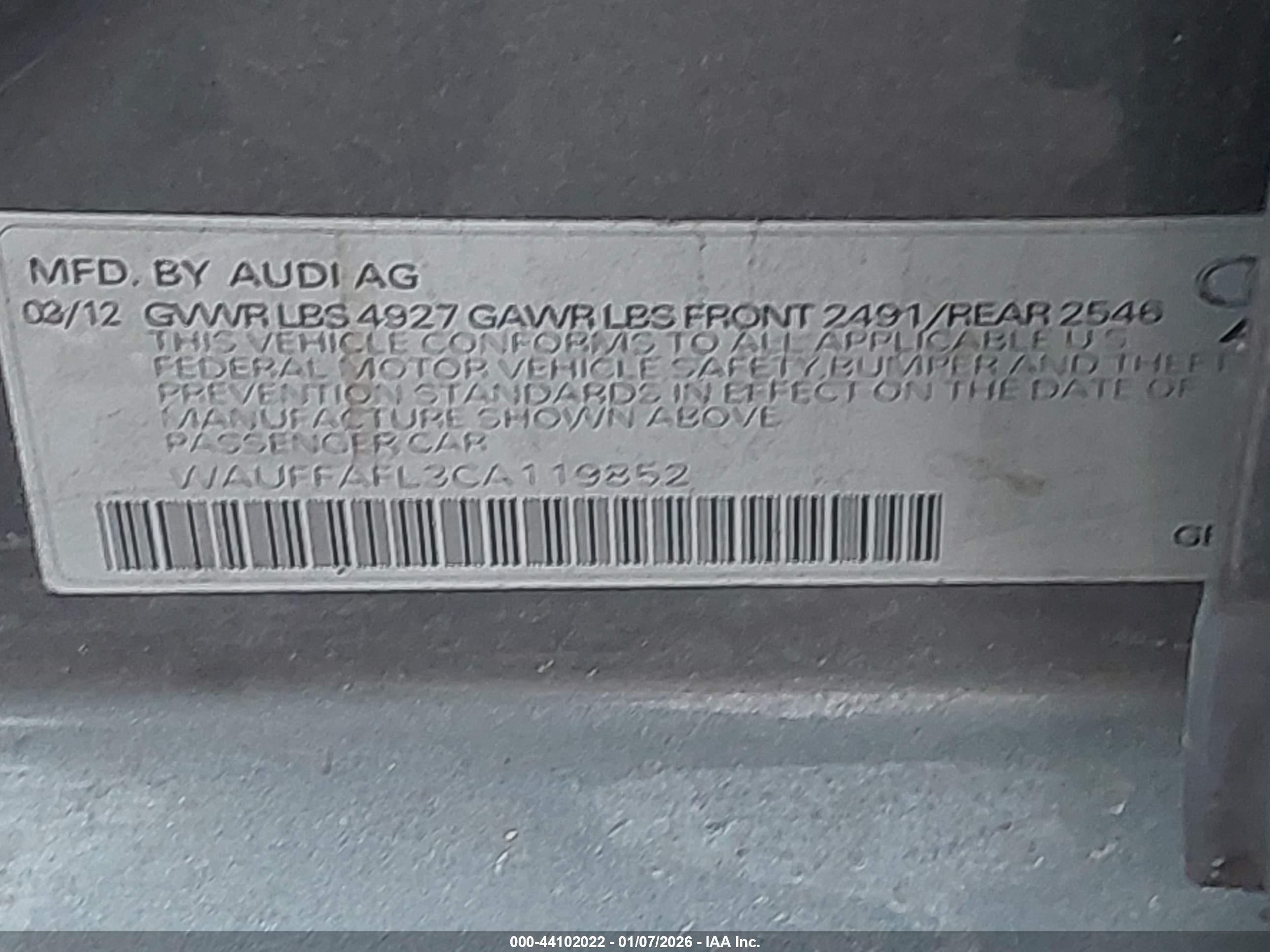 AUDI A4 image 9