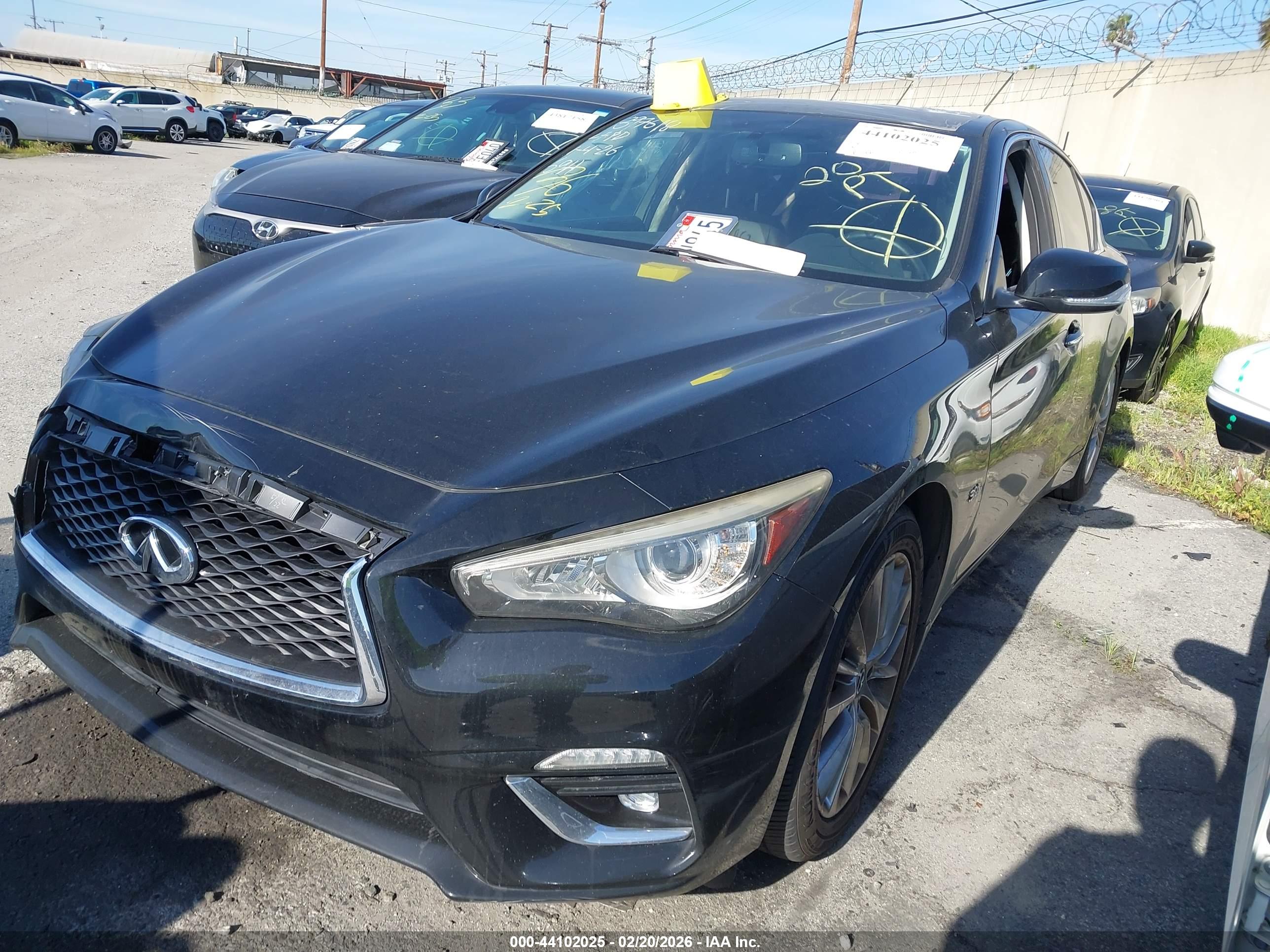 INFINITI Q50 image 2