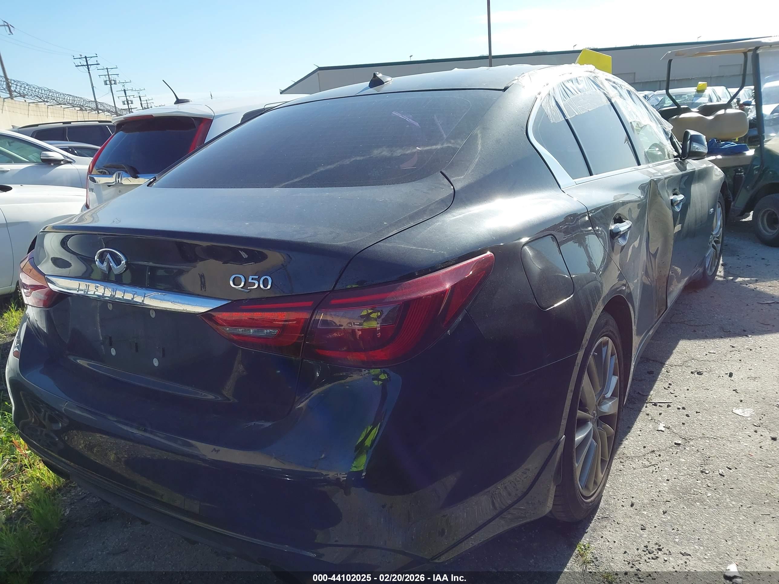 INFINITI Q50 image 4