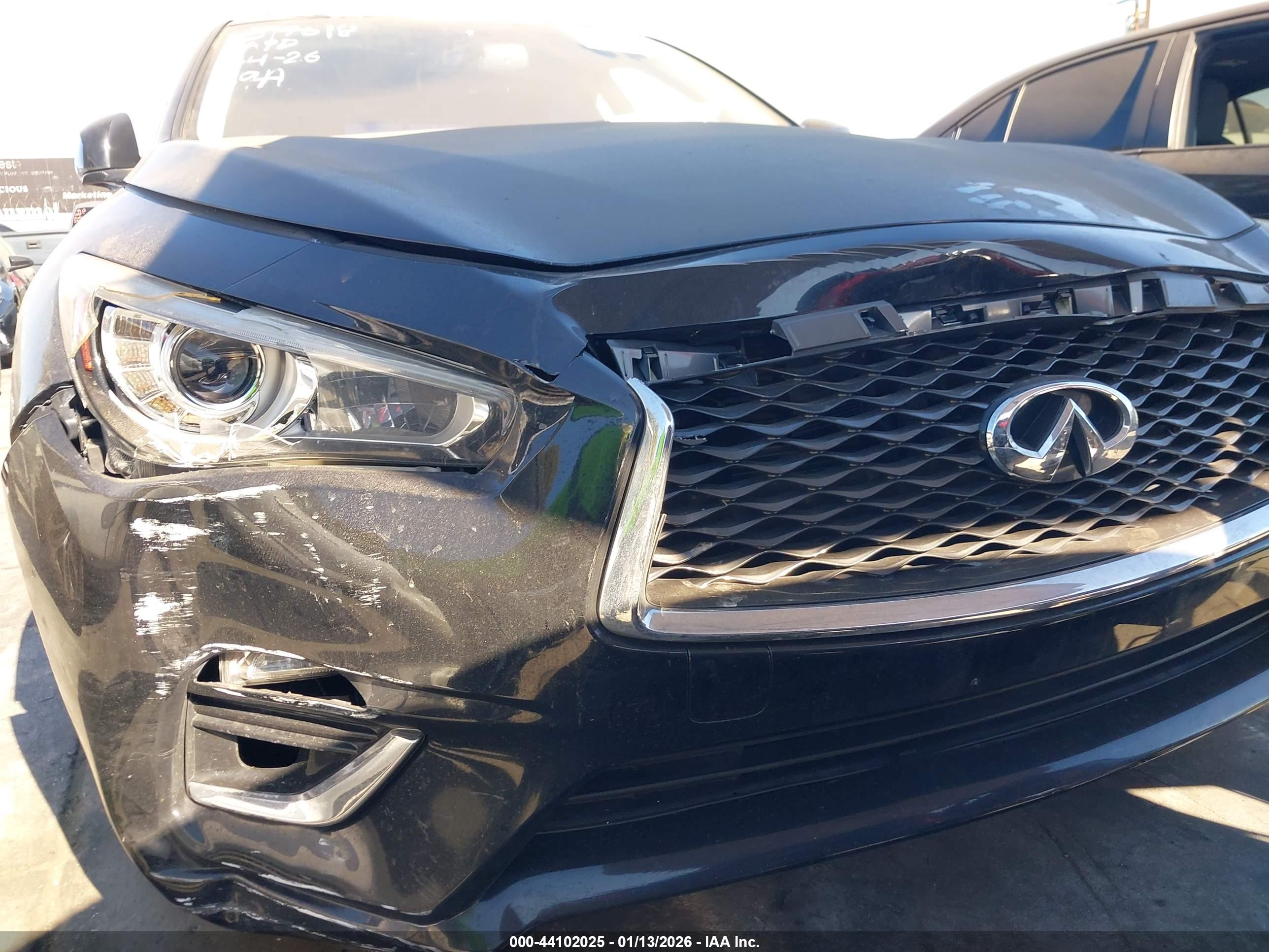 INFINITI Q50 image 6