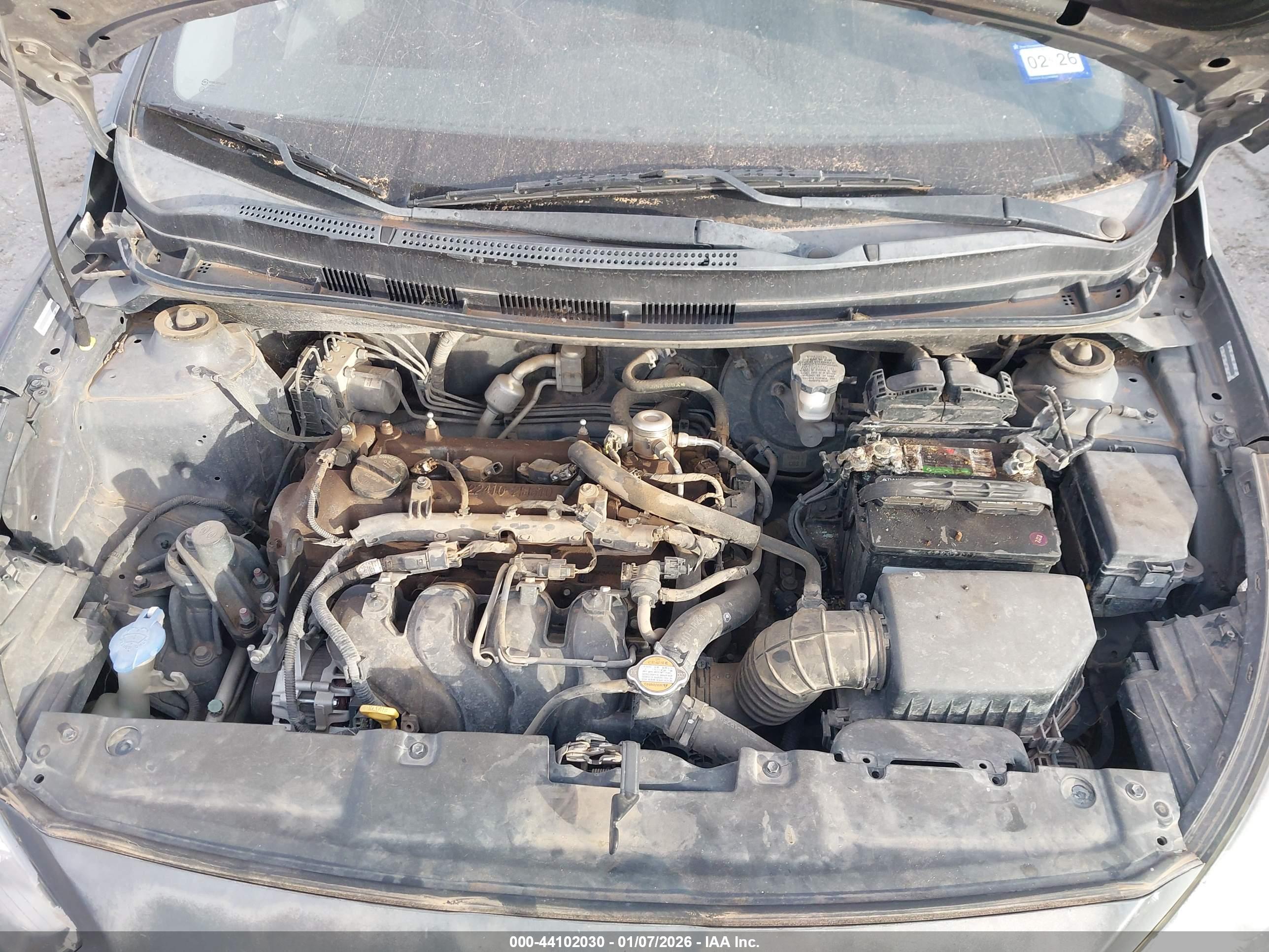 HYUNDAI ACCENT image 10