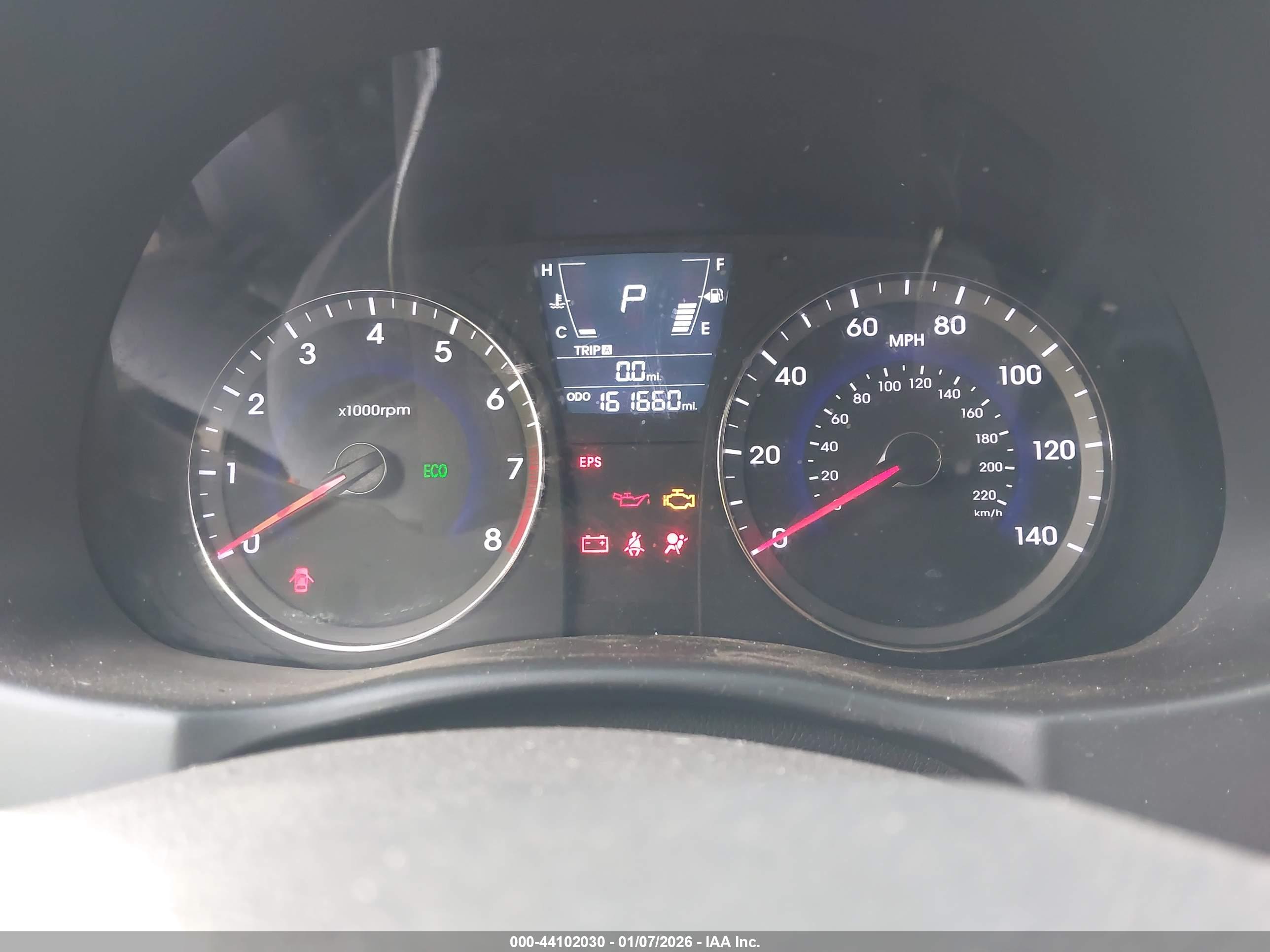 HYUNDAI ACCENT image 7