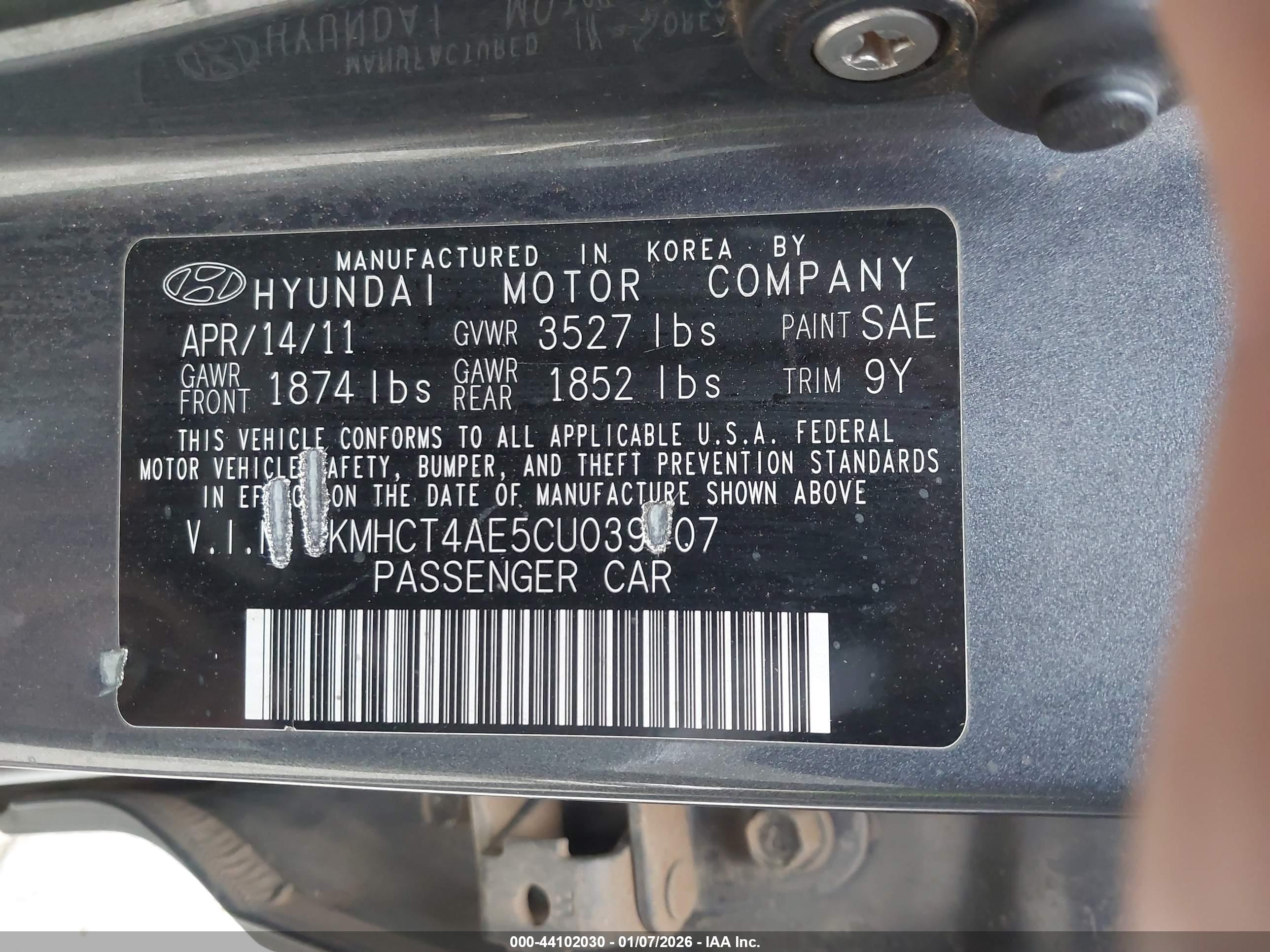 HYUNDAI ACCENT image 9