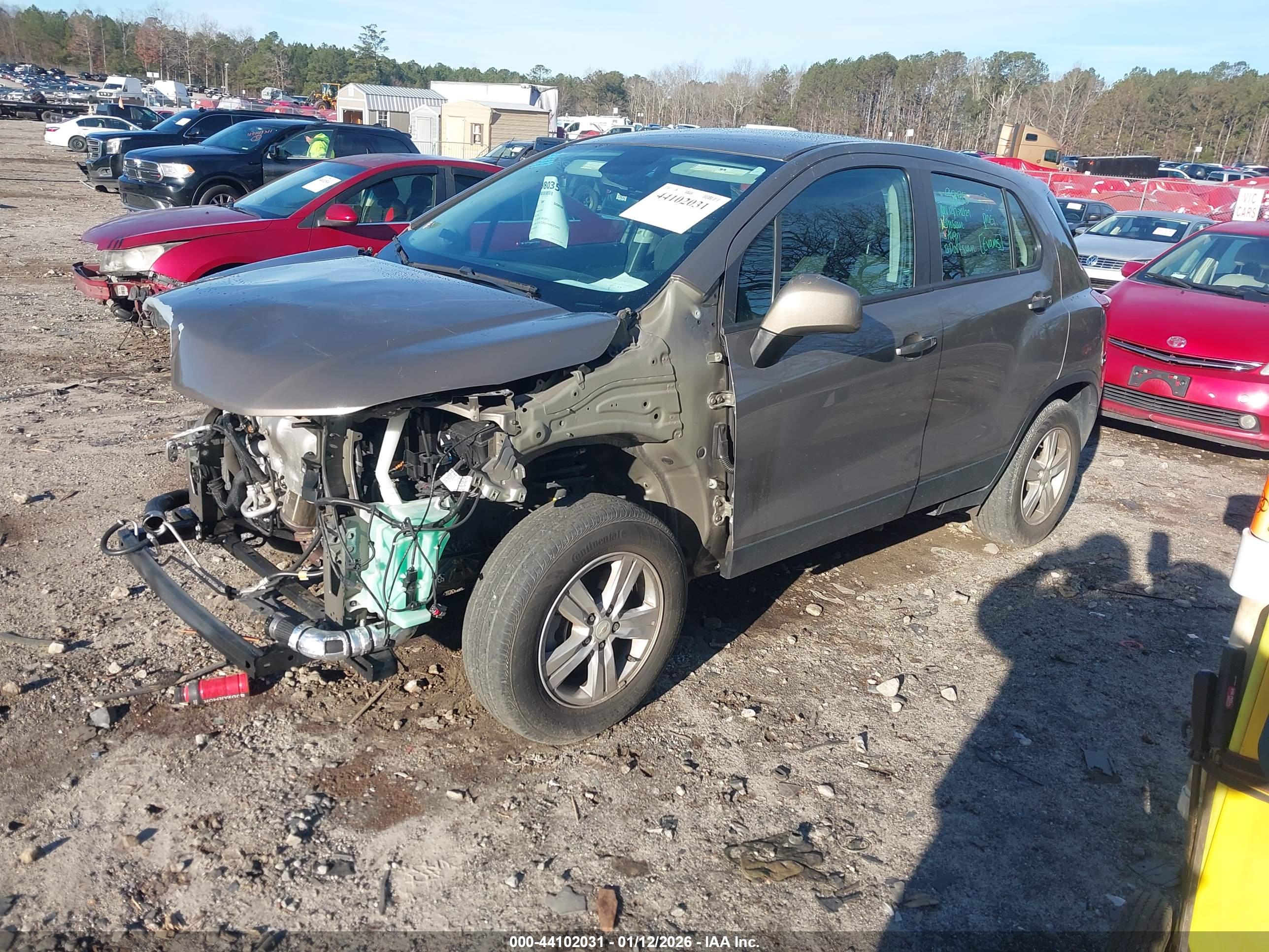CHEVROLET TRAX image 2