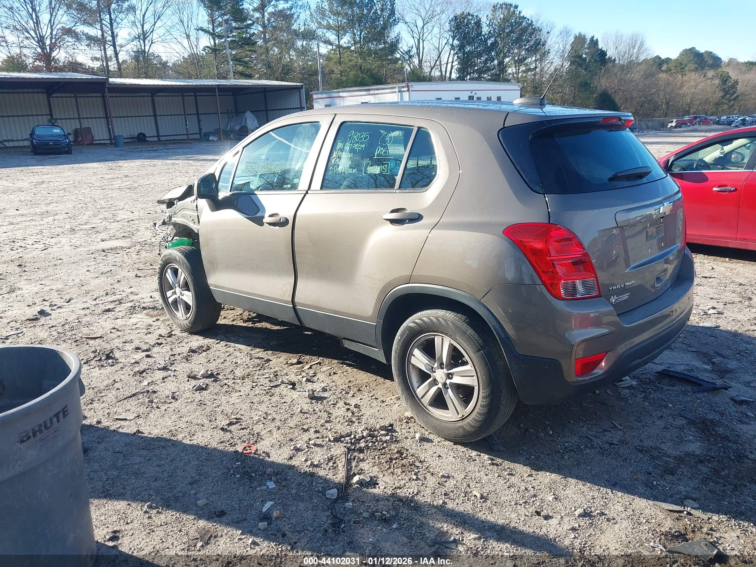 CHEVROLET TRAX image 3