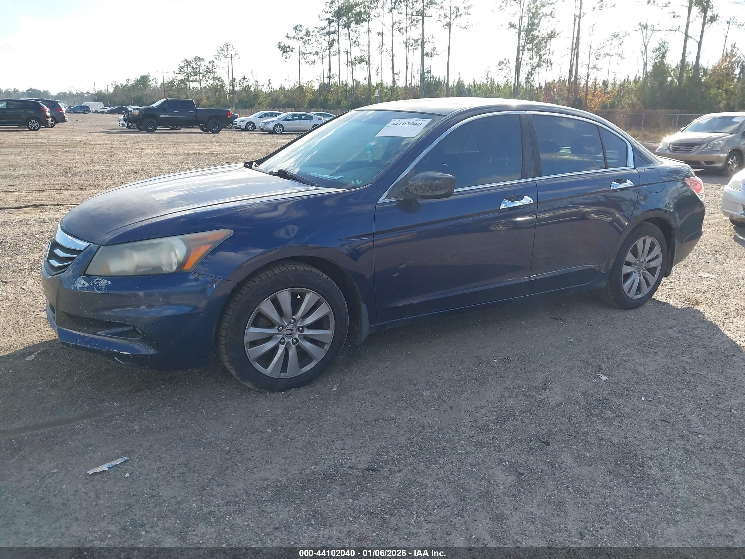 HONDA ACCORD image 2