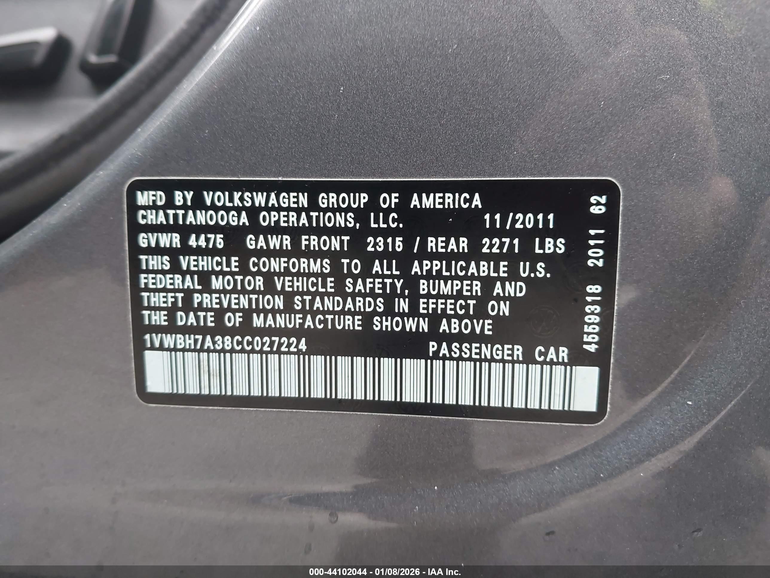 VOLKSWAGEN PASSAT image 9
