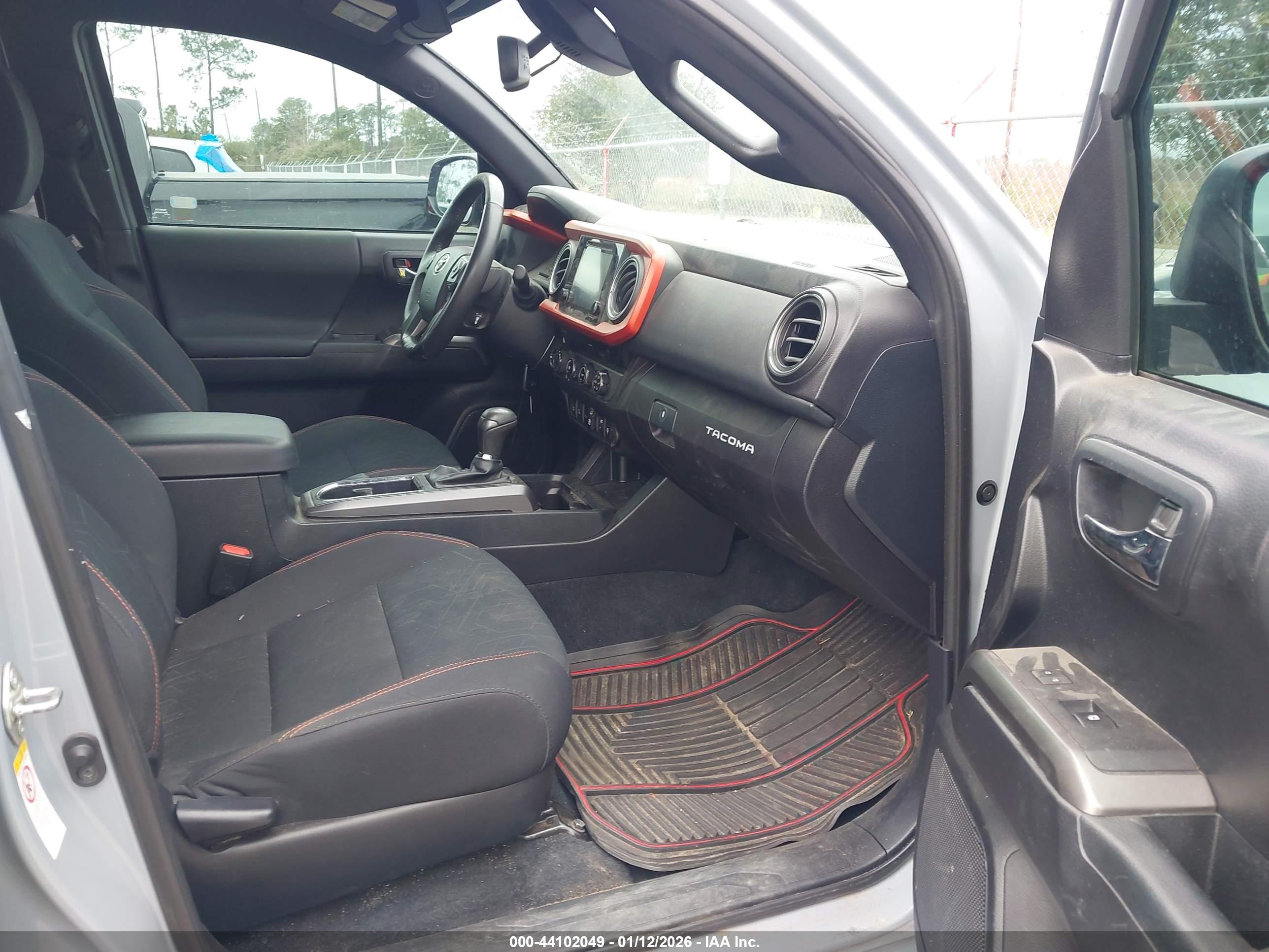 TOYOTA TACOMA image 5