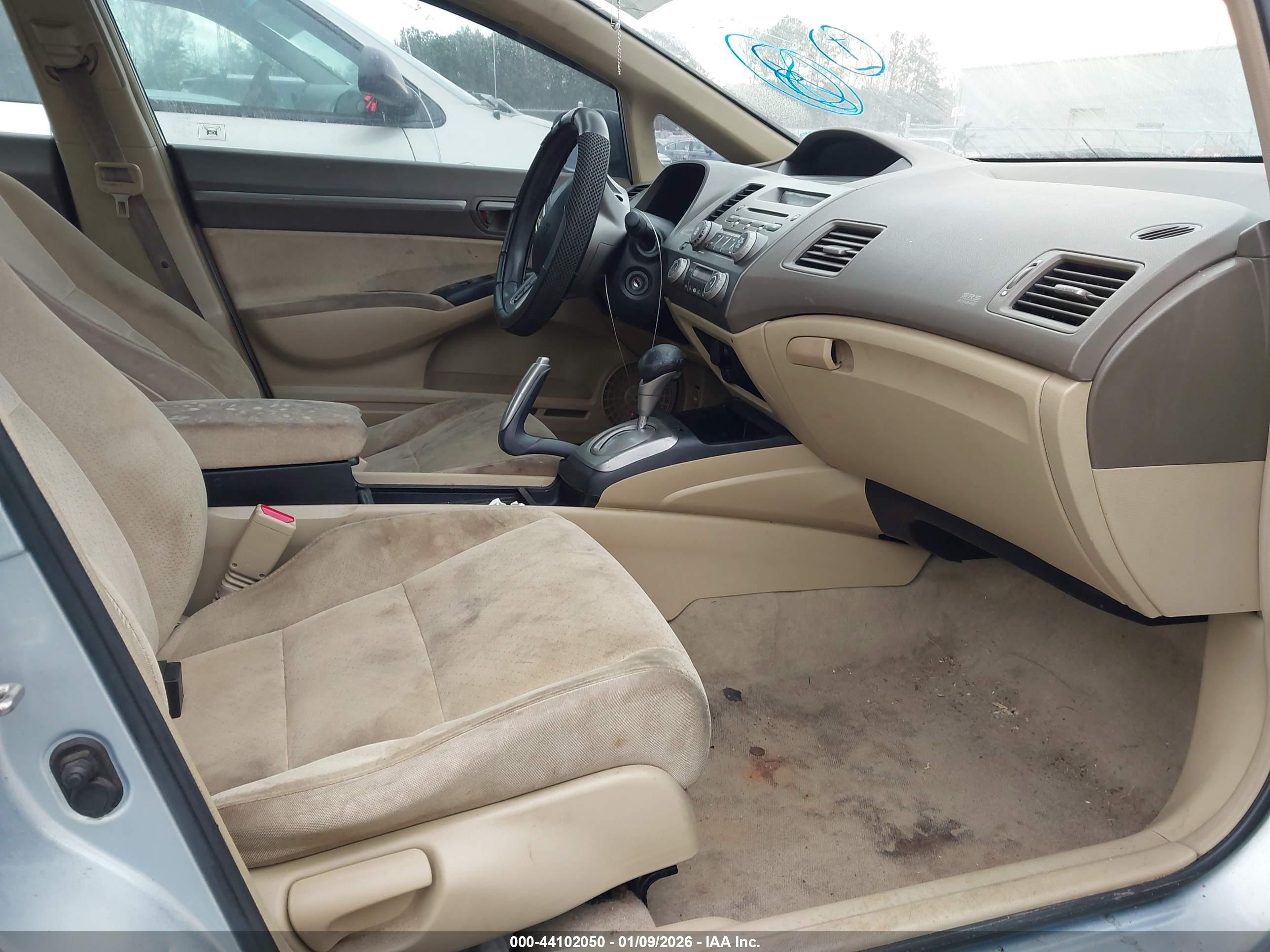 HONDA CIVIC image 5