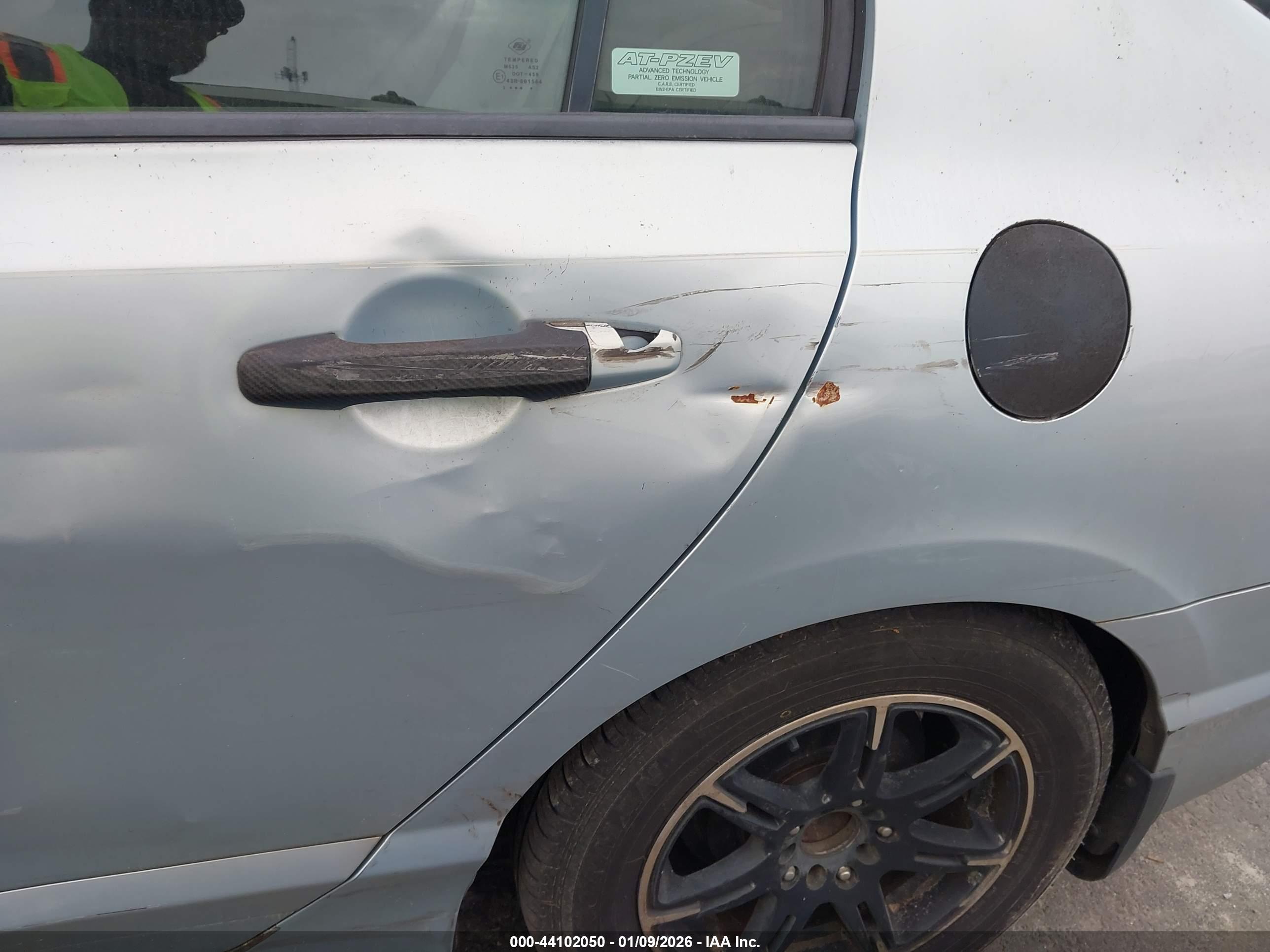 HONDA CIVIC image 6