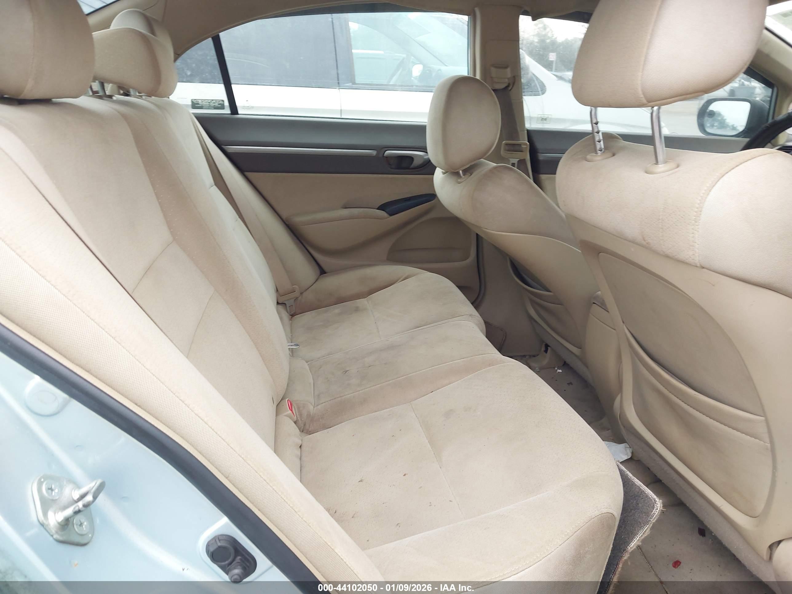 HONDA CIVIC image 8