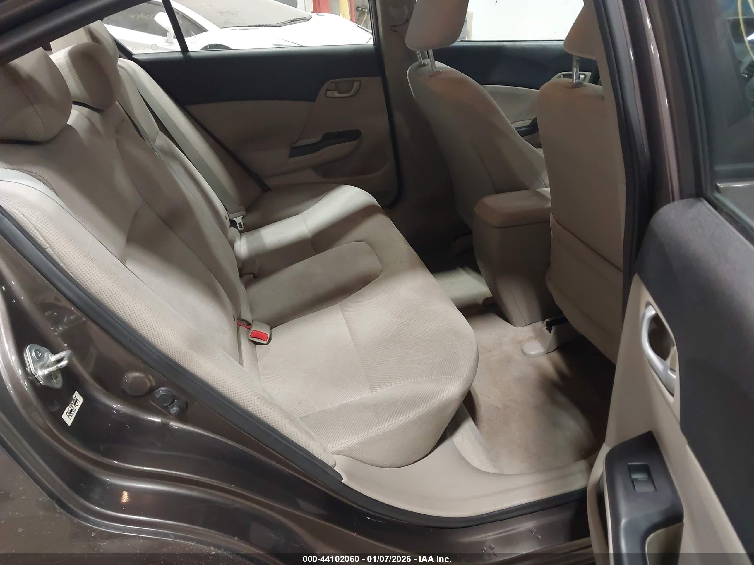 HONDA CIVIC image 8