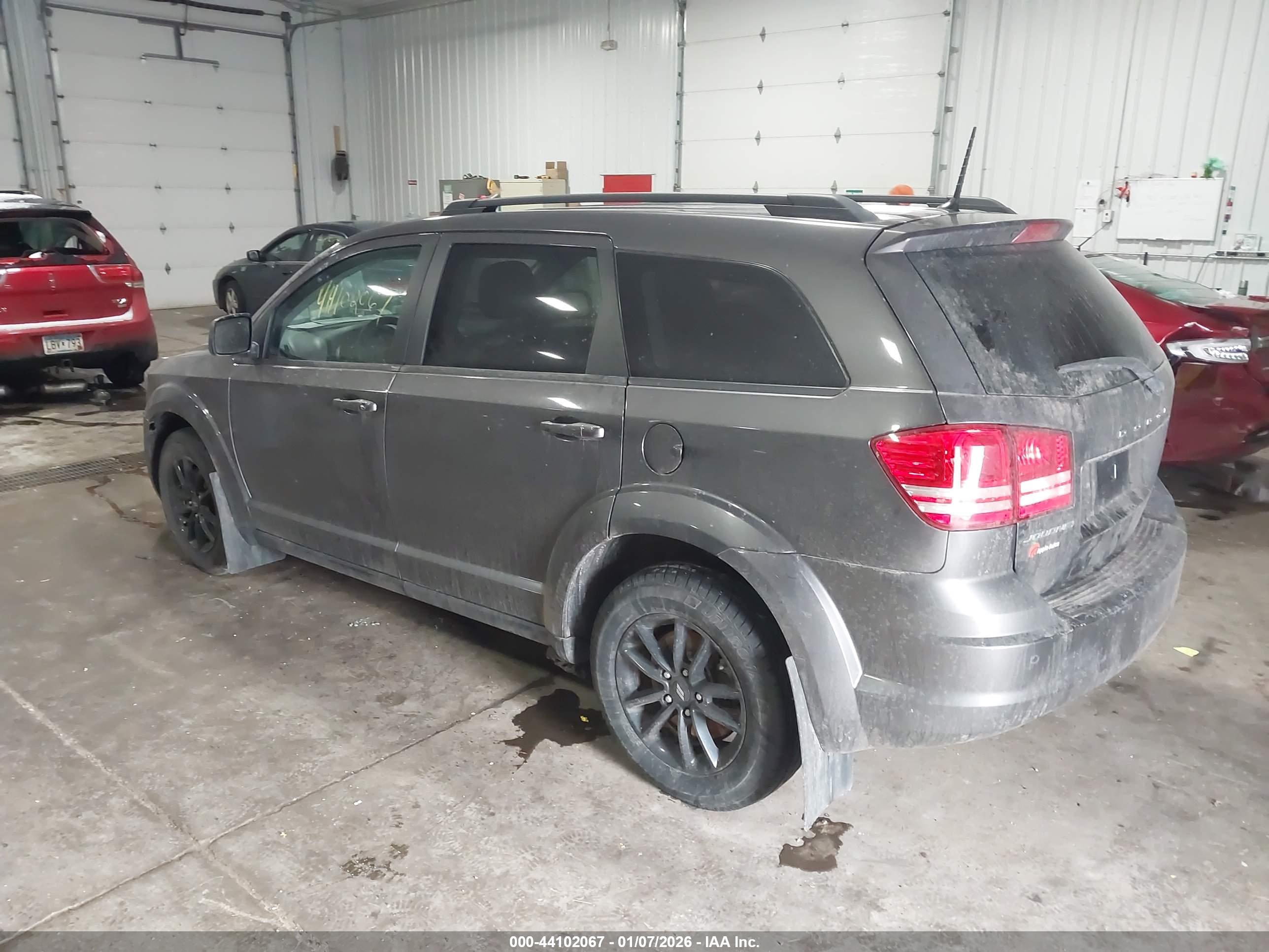 DODGE JOURNEY image 3