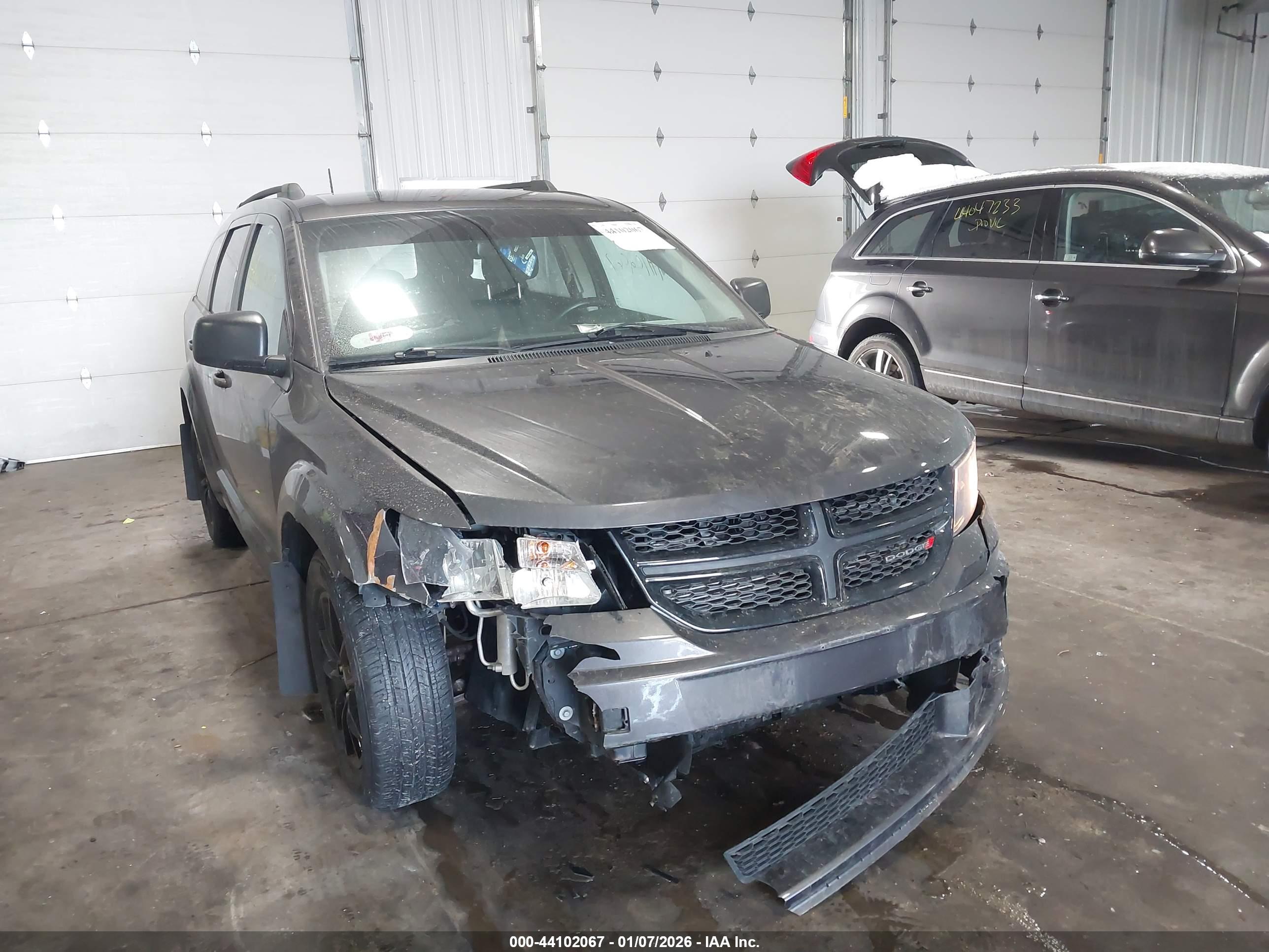 DODGE JOURNEY image 6