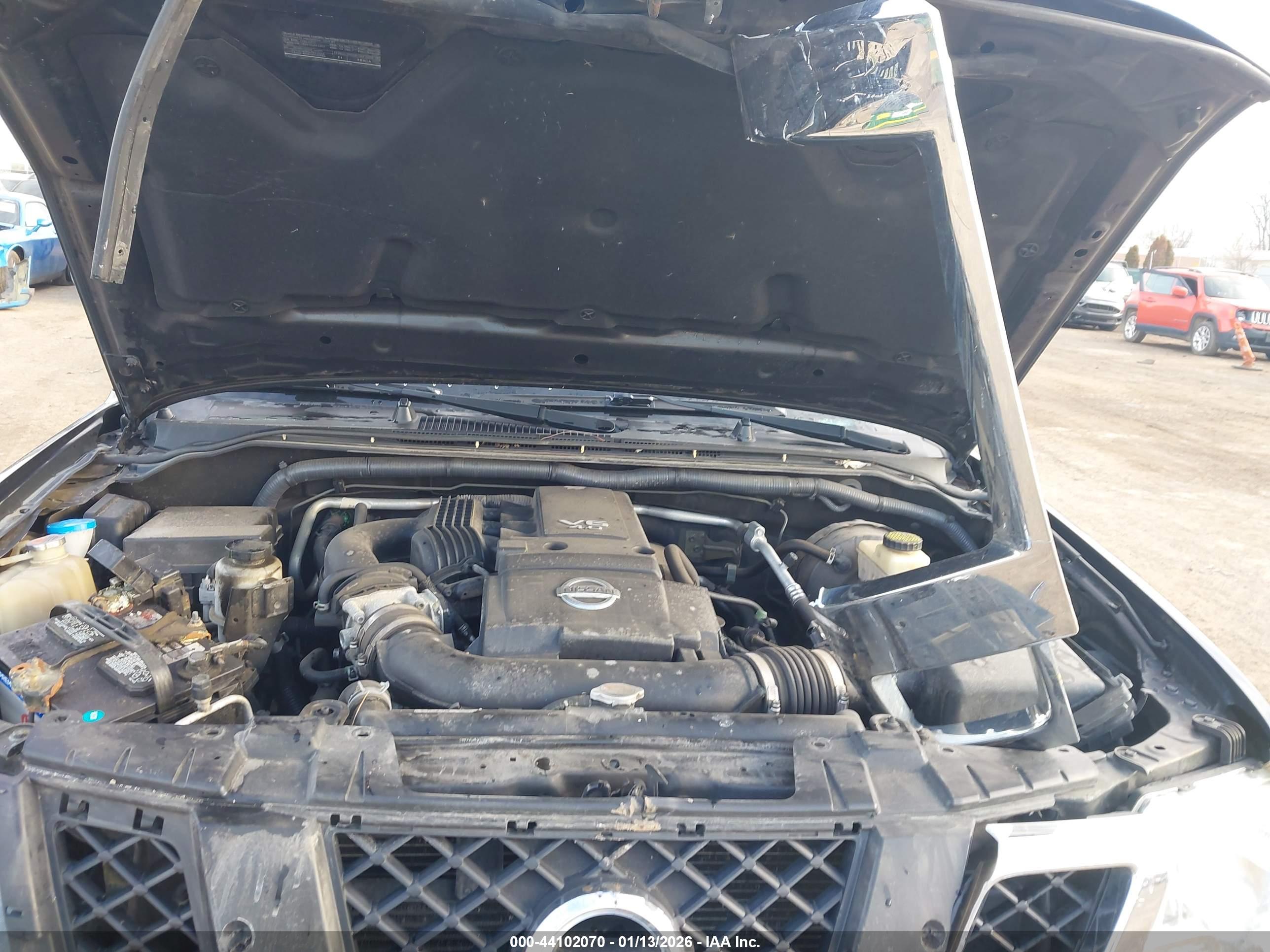NISSAN FRONTIER image 10