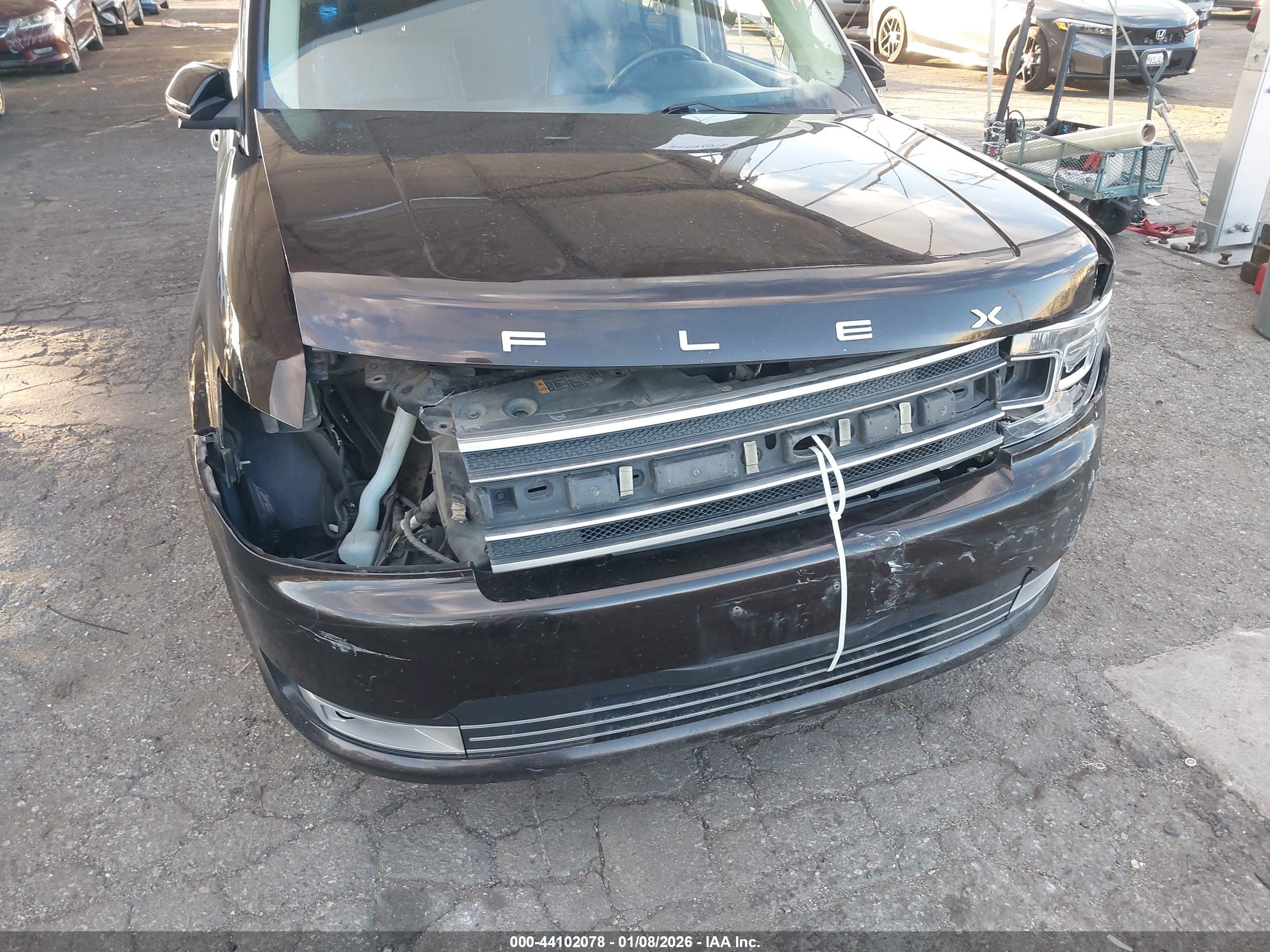 FORD FLEX image 6