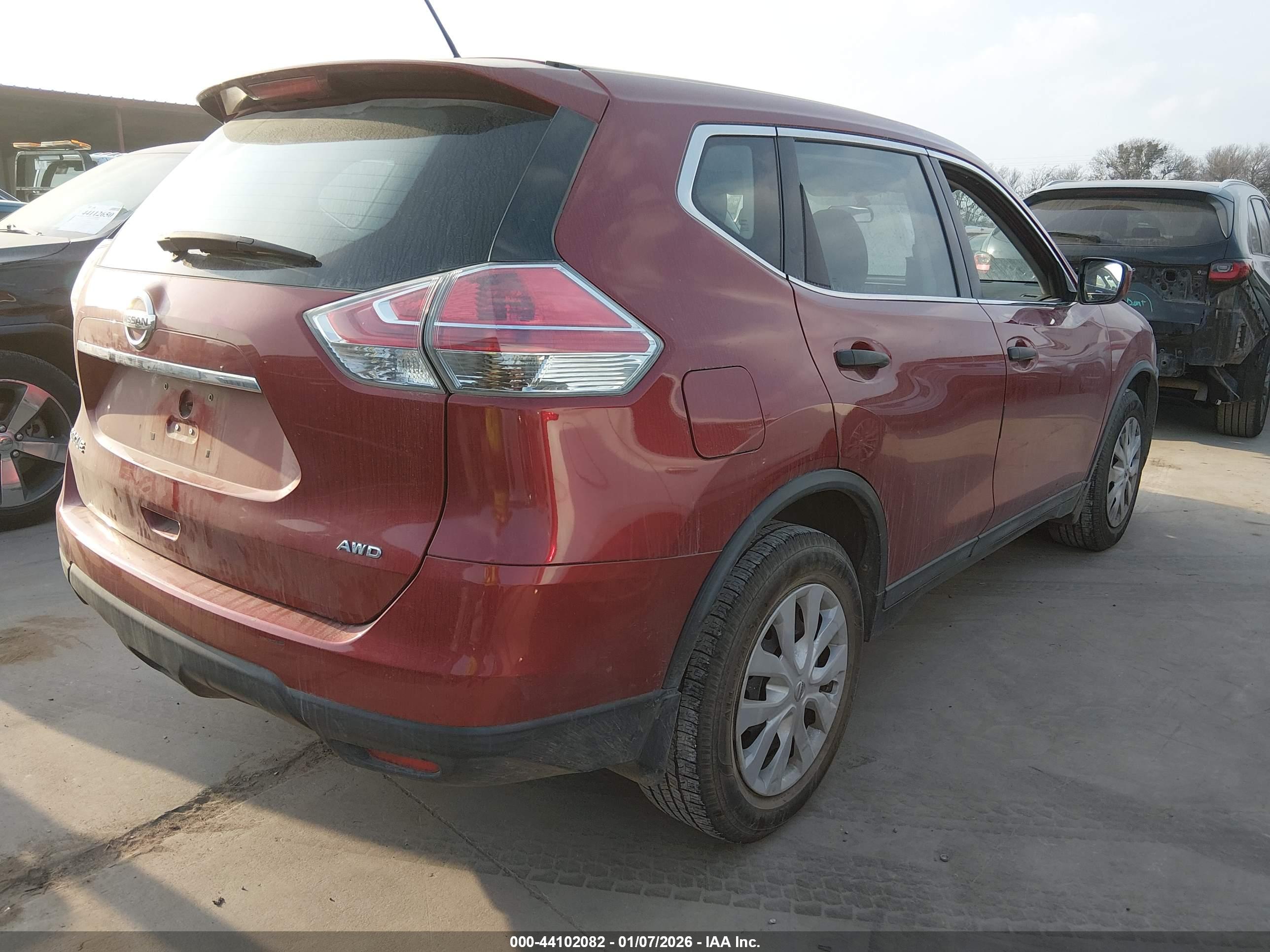 NISSAN ROGUE image 4