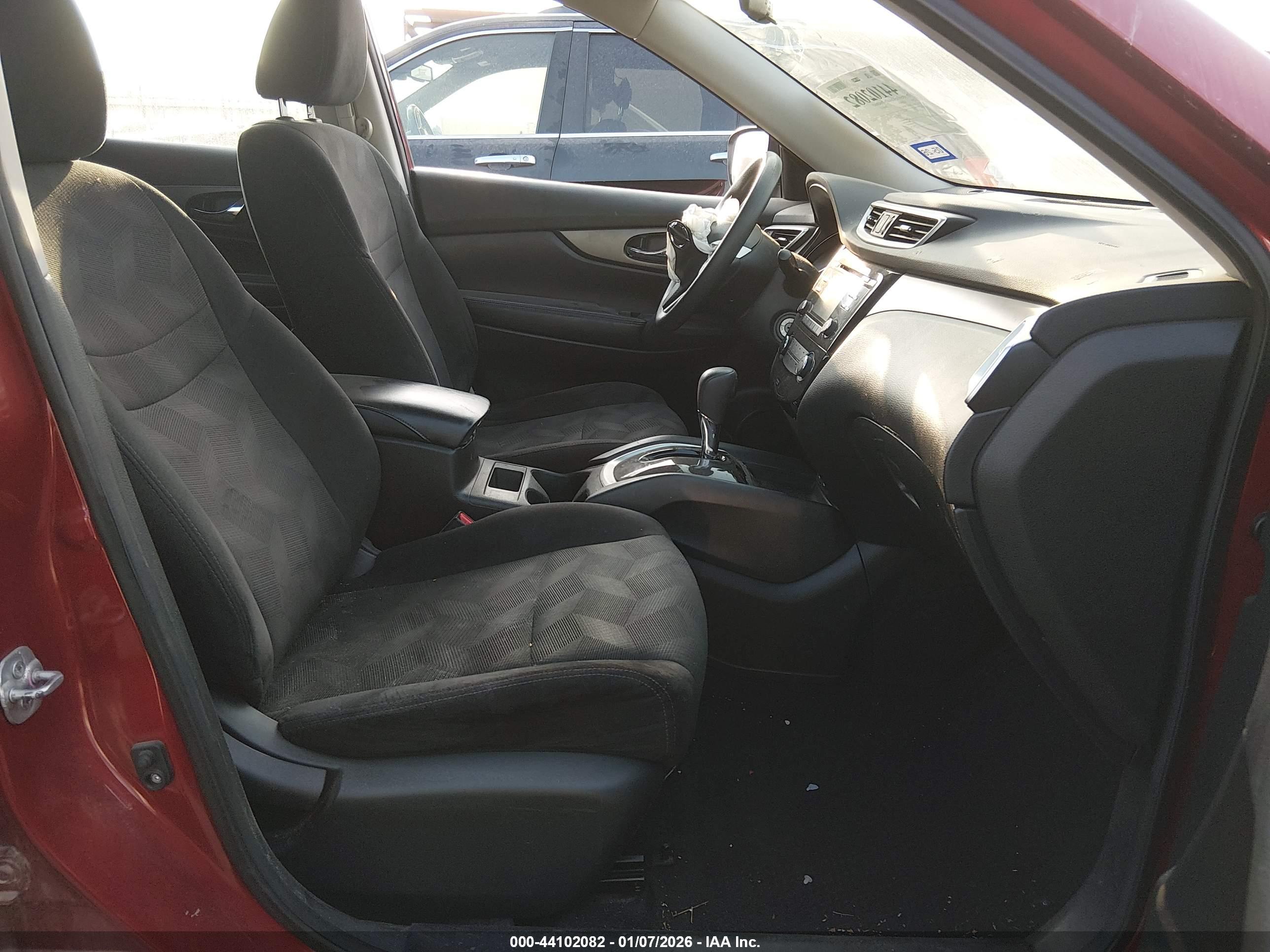 NISSAN ROGUE image 5