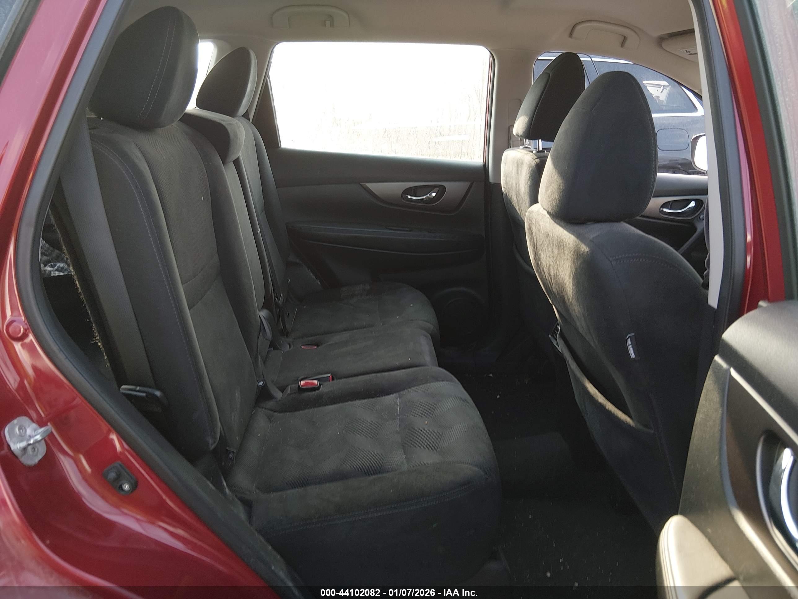 NISSAN ROGUE image 8