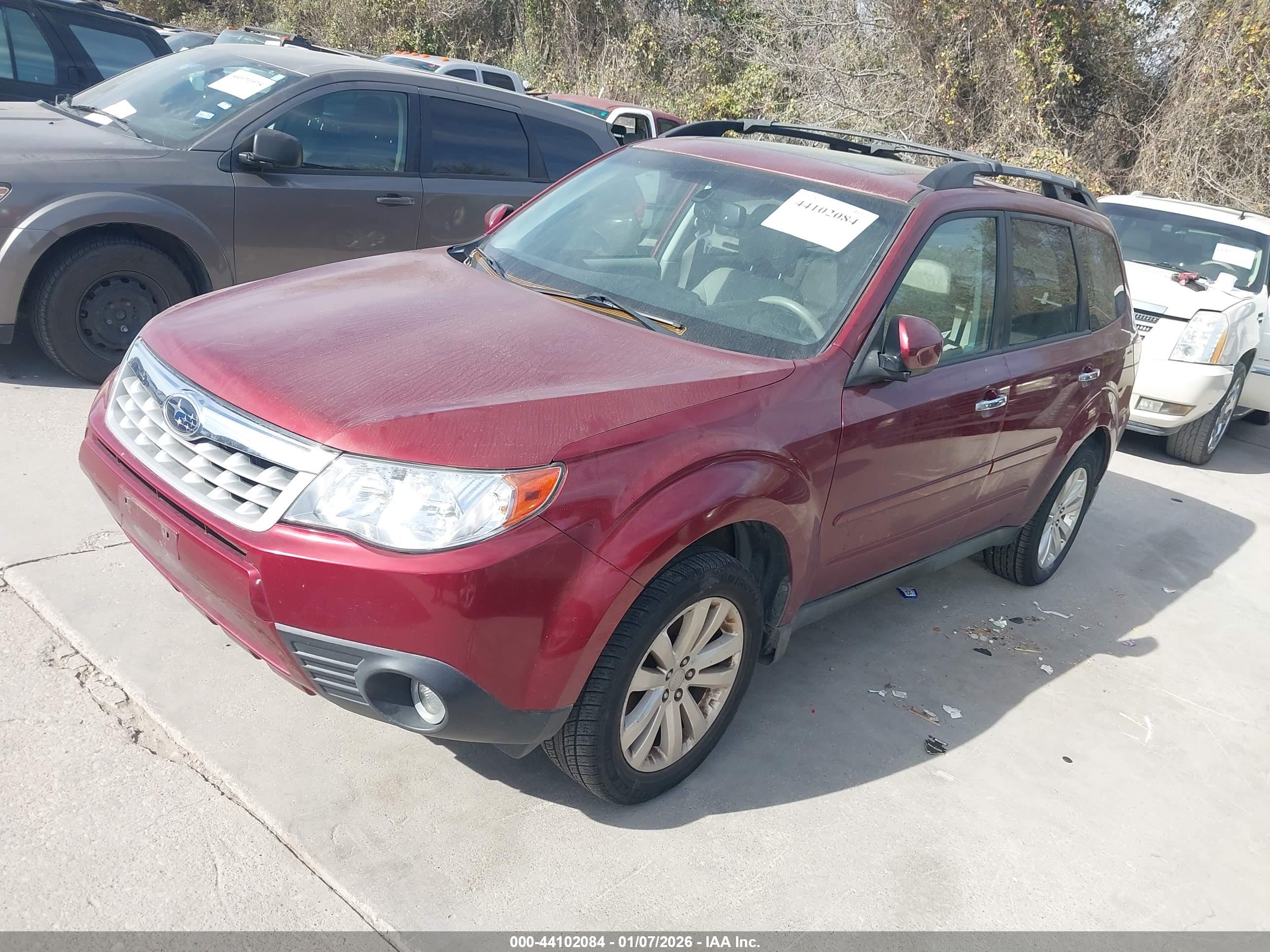 SUBARU FORESTER image 2