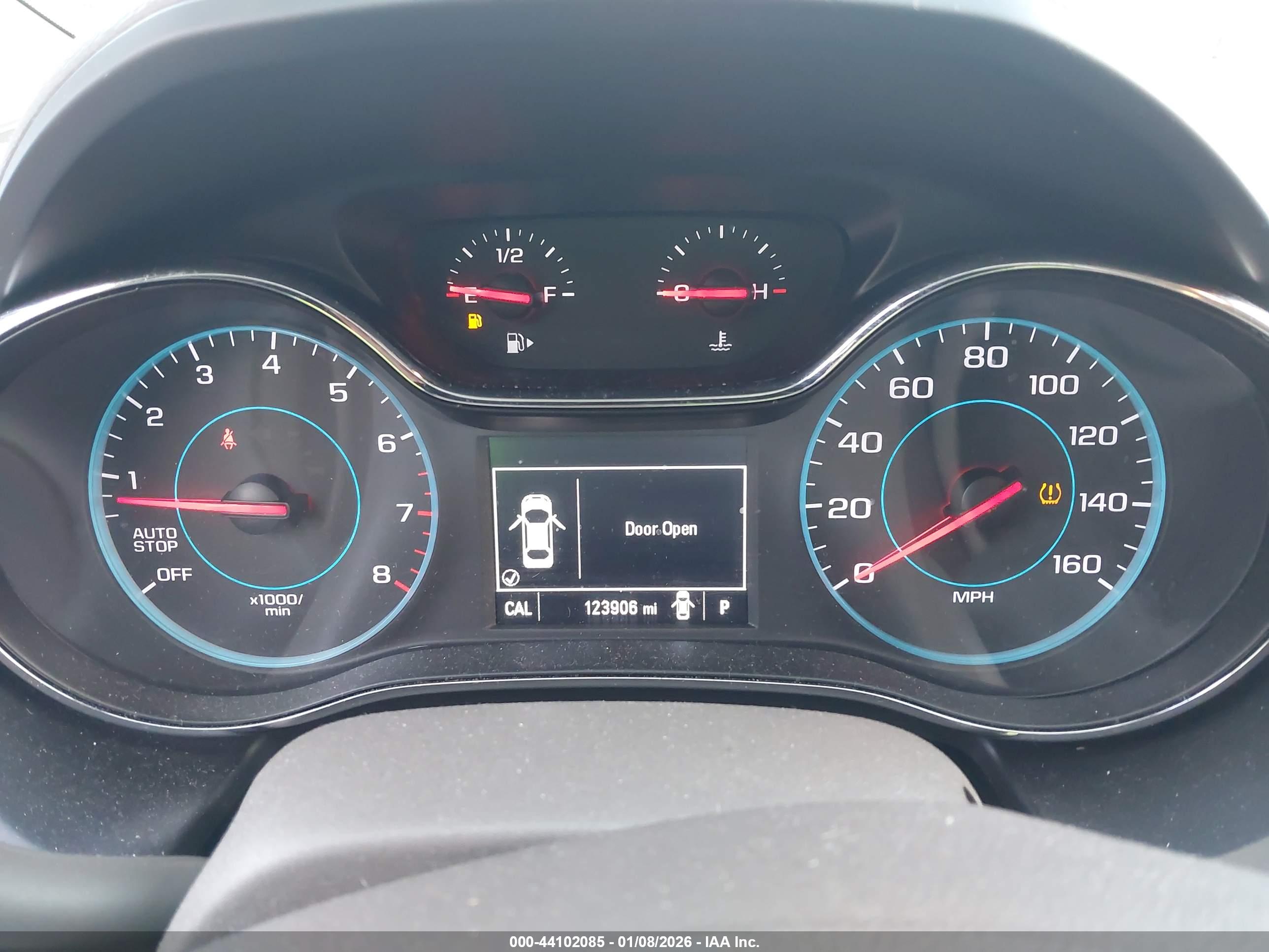 CHEVROLET CRUZE image 7