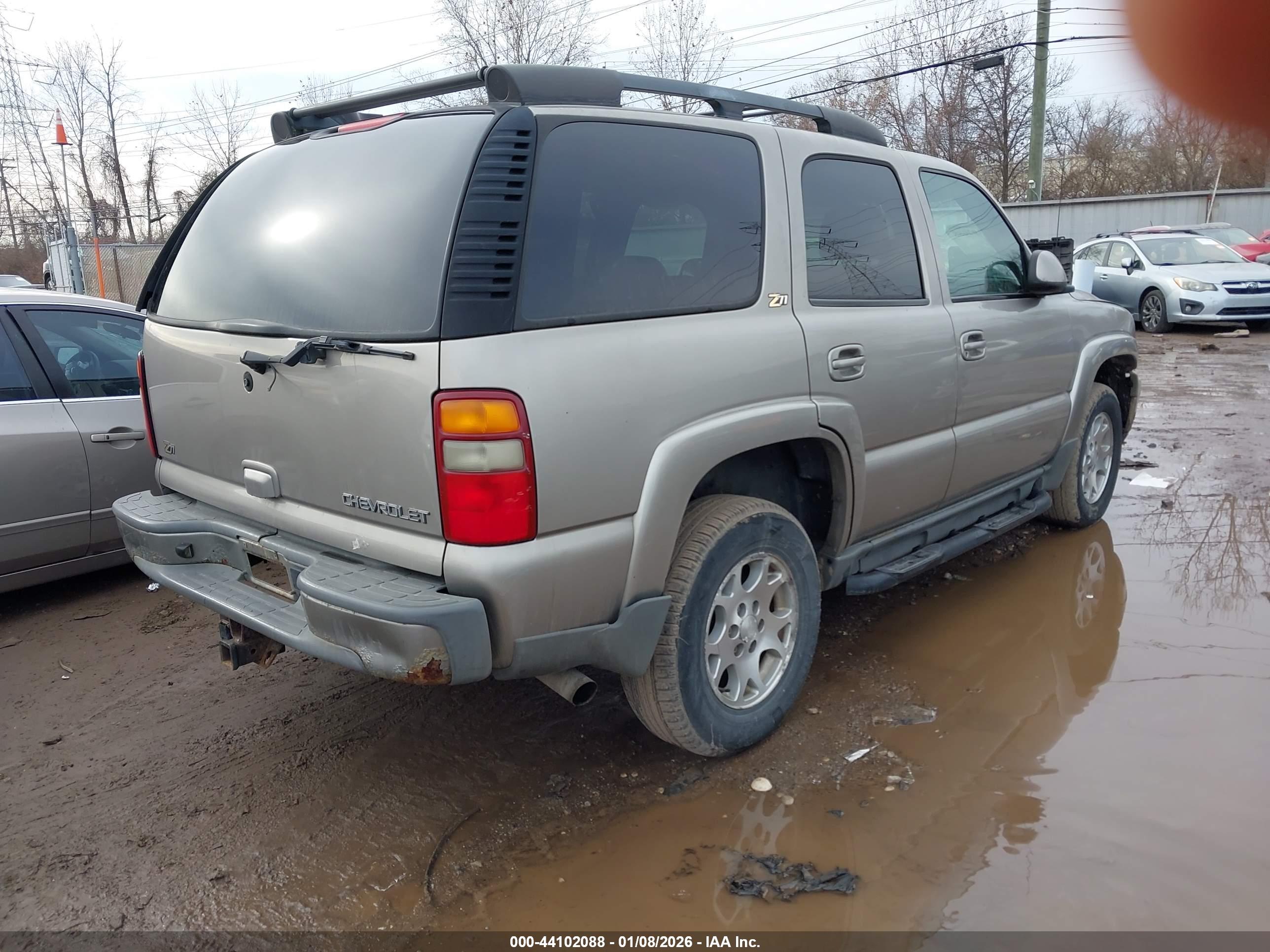 CHEVROLET TAHOE image 4