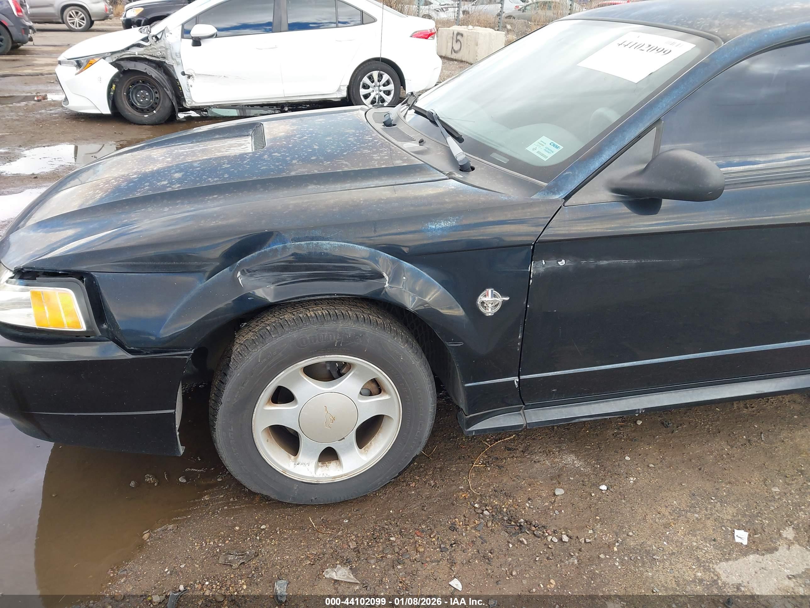 FORD MUSTANG image 6