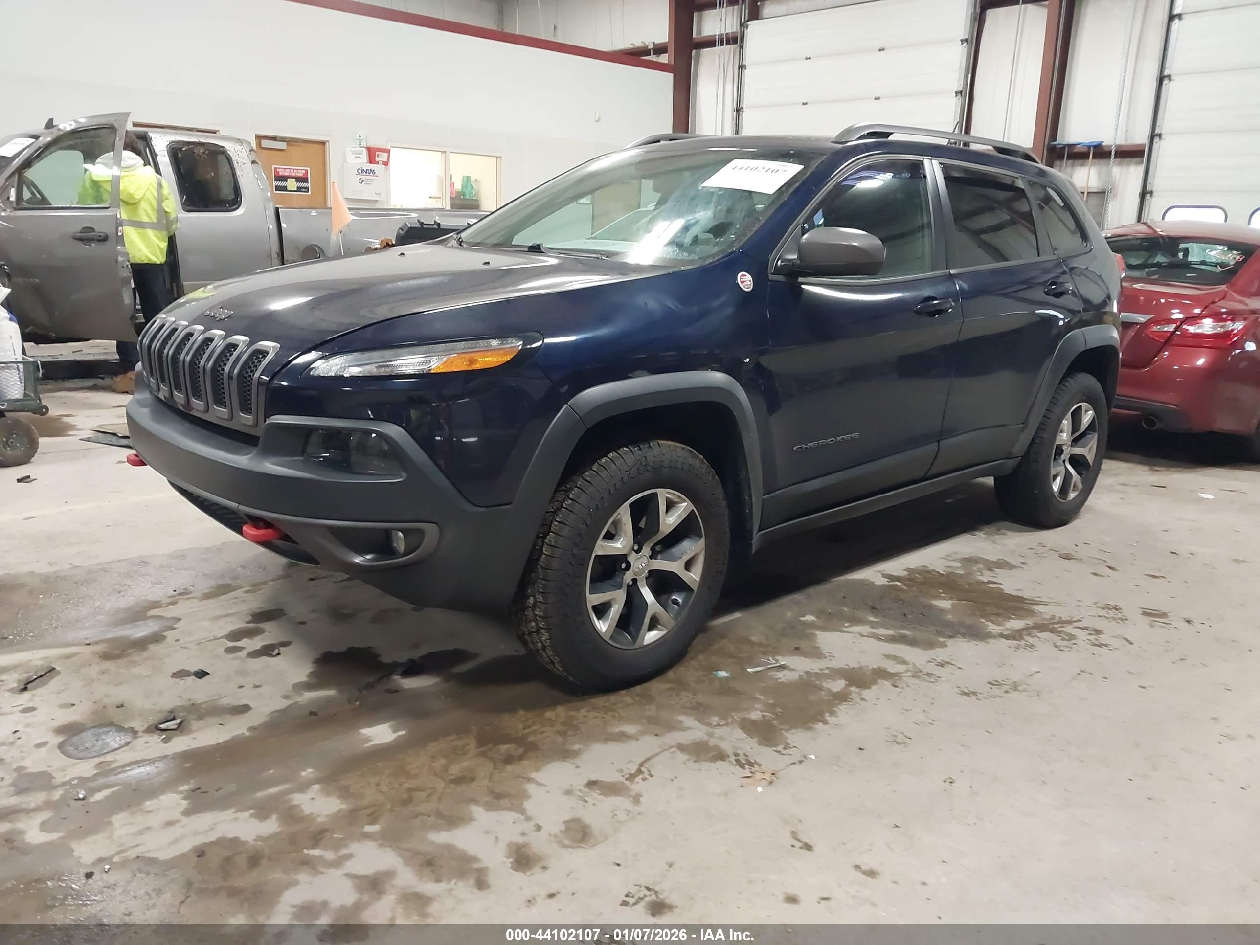 JEEP CHEROKEE image 2