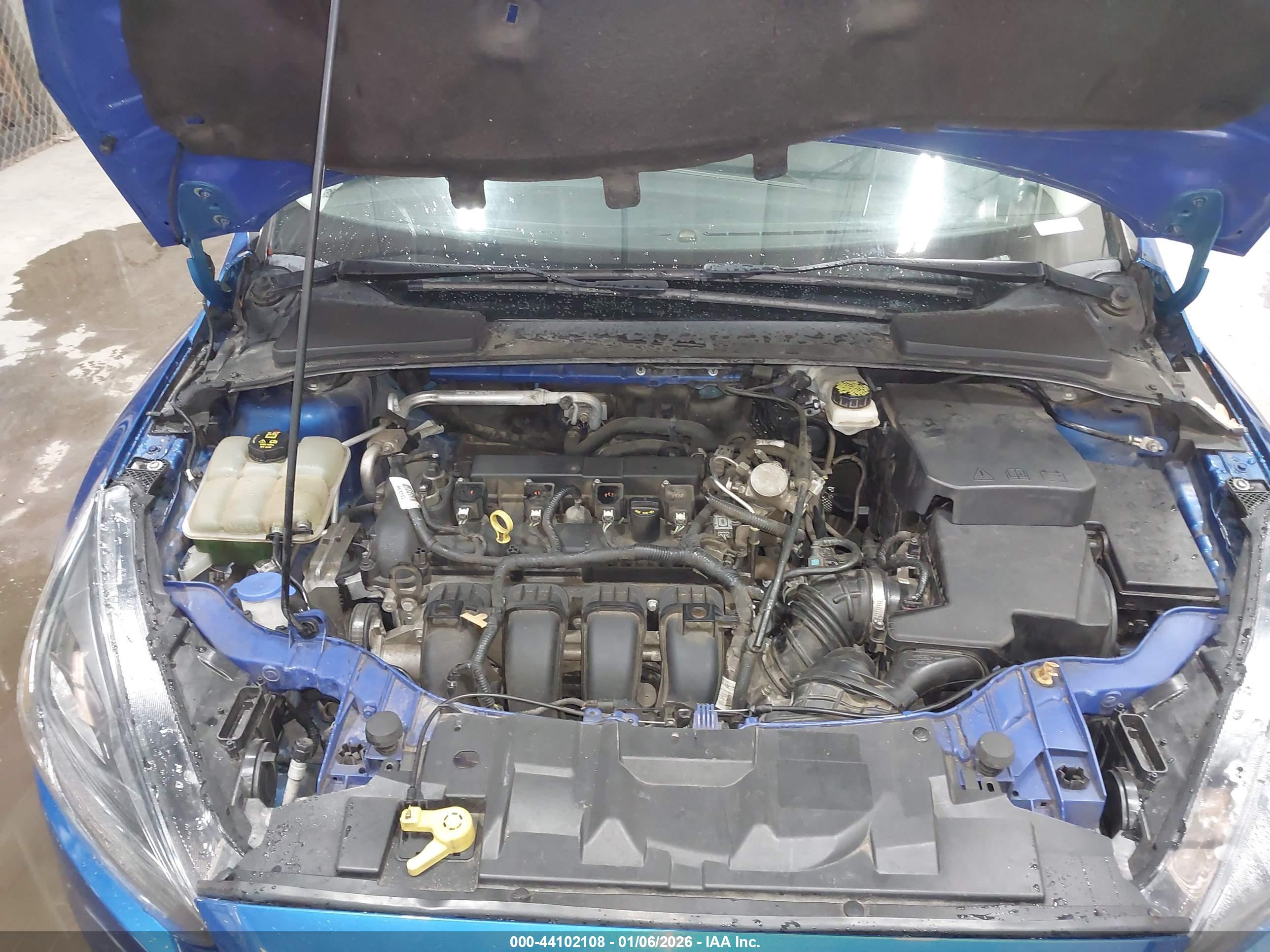 FORD FOCUS image 10