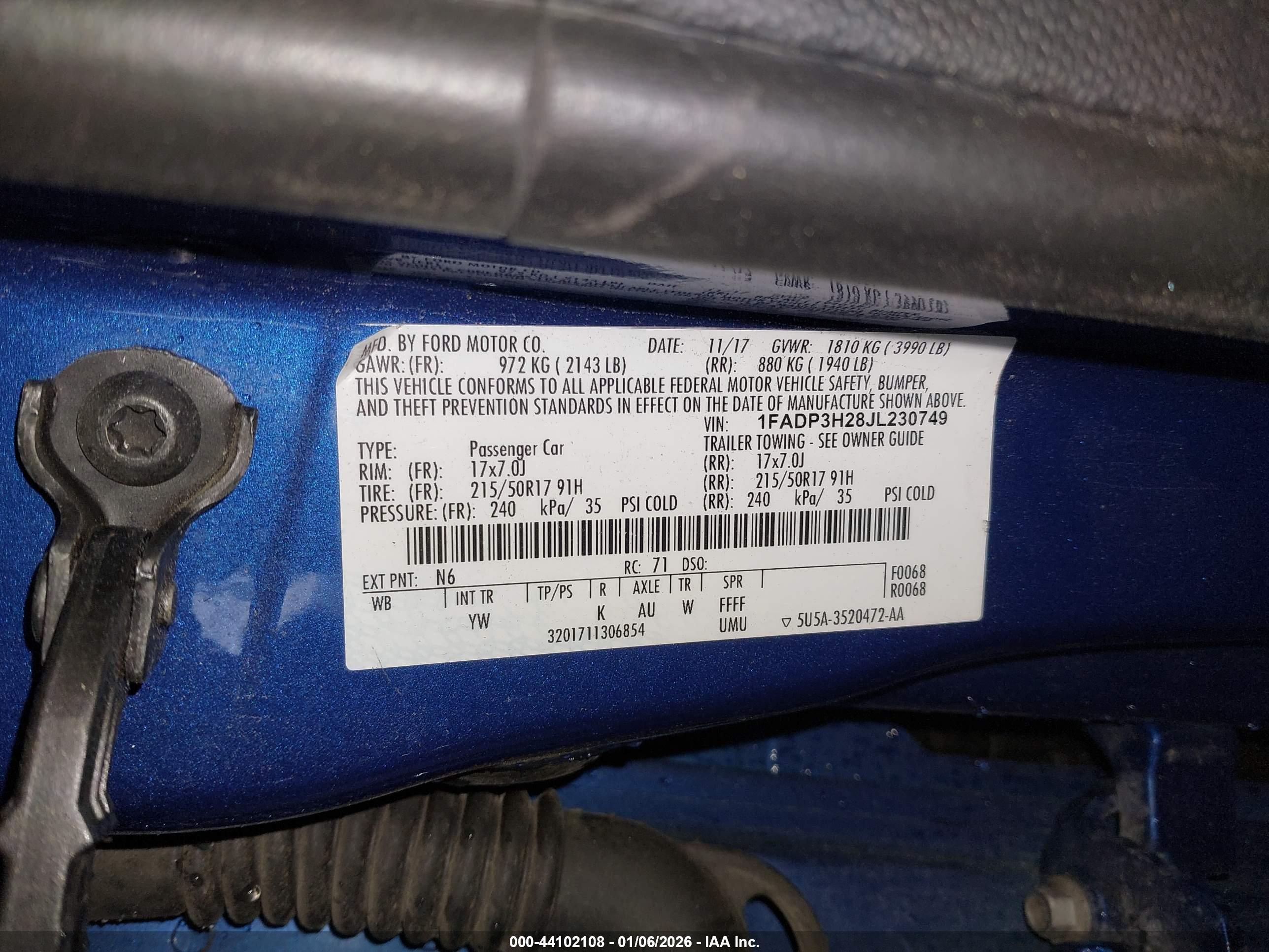 FORD FOCUS image 9