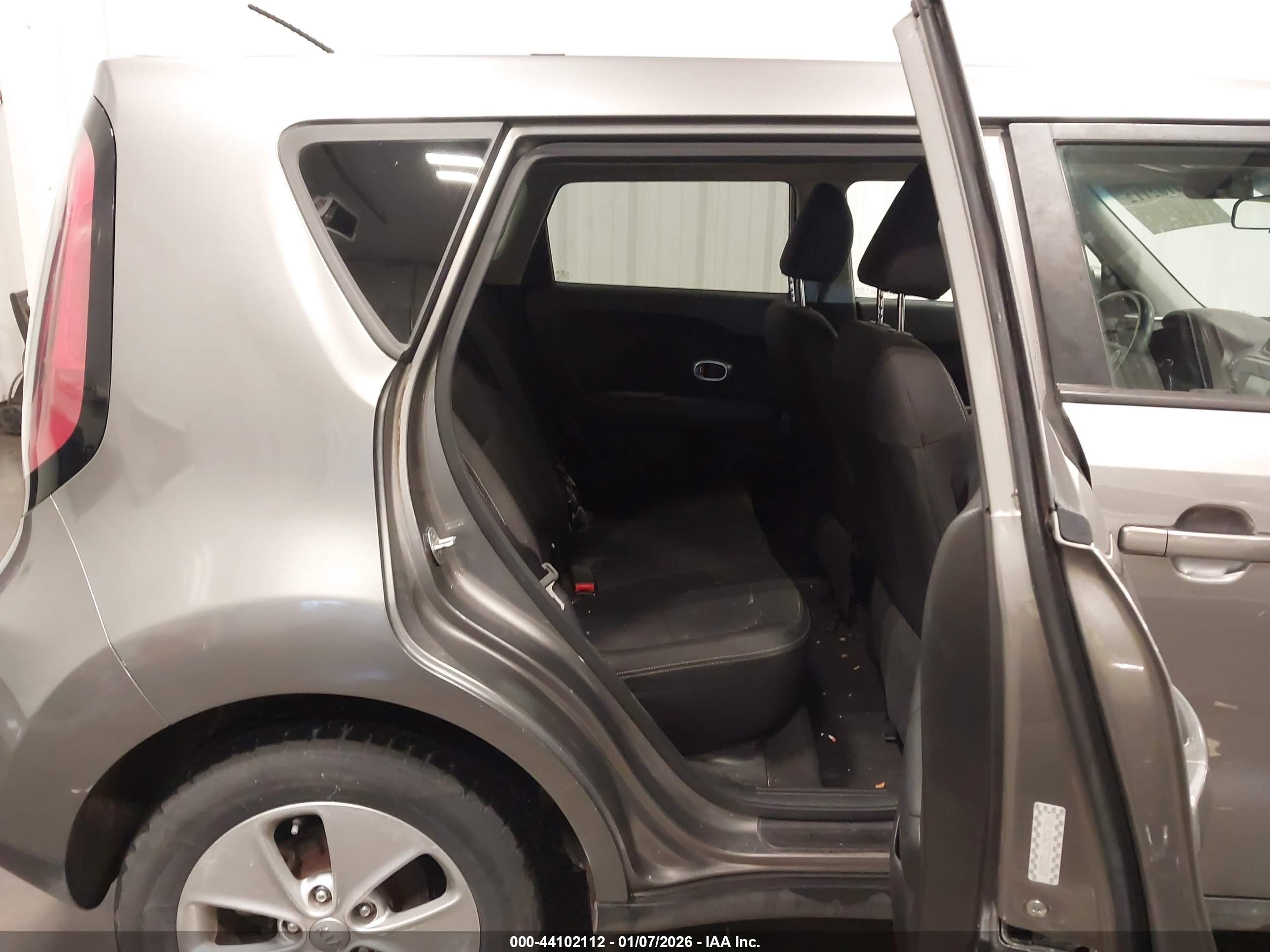 KIA SOUL image 8