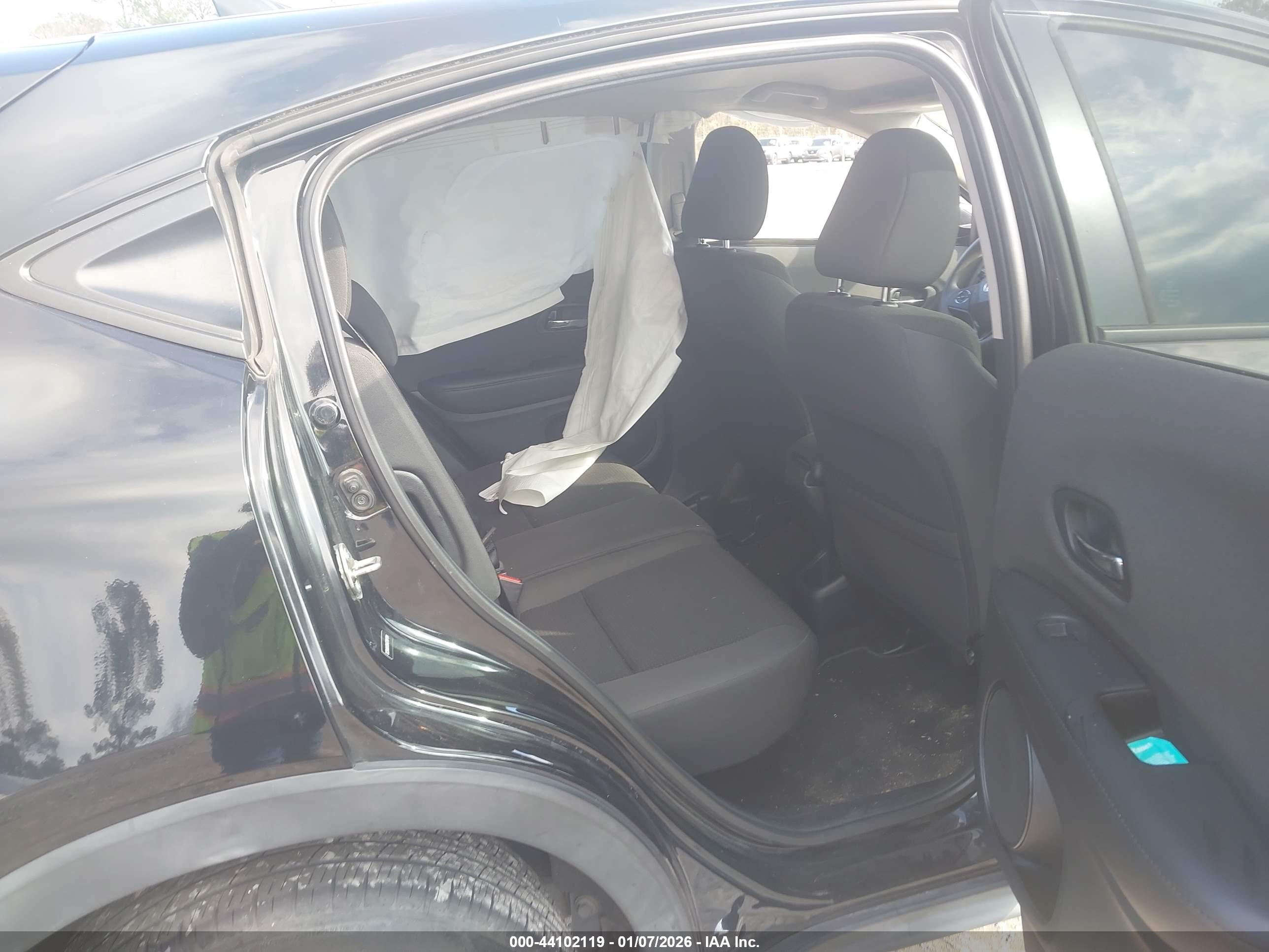 HONDA HR-V image 8