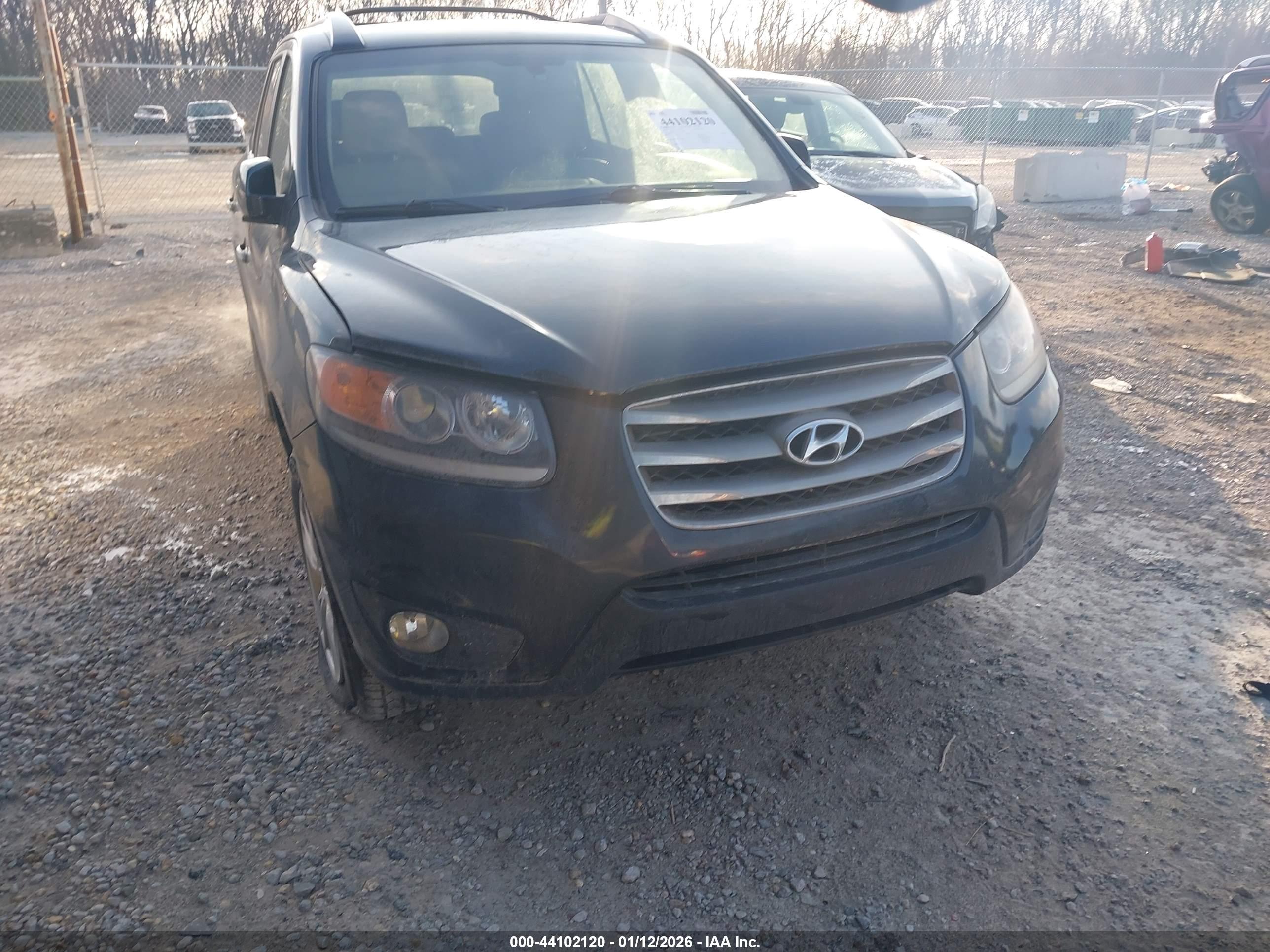 HYUNDAI SANTA image 6
