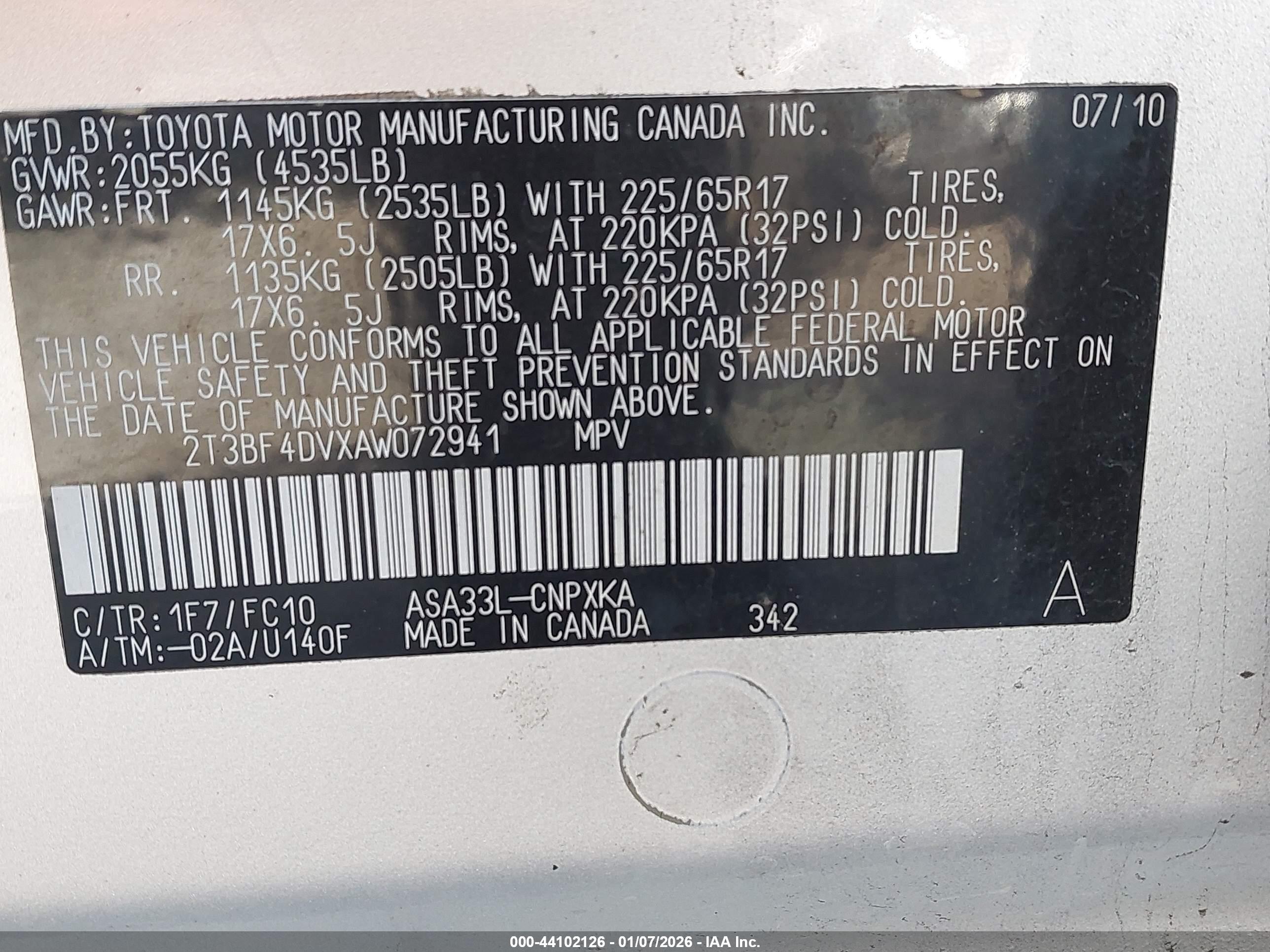 TOYOTA RAV4 image 9