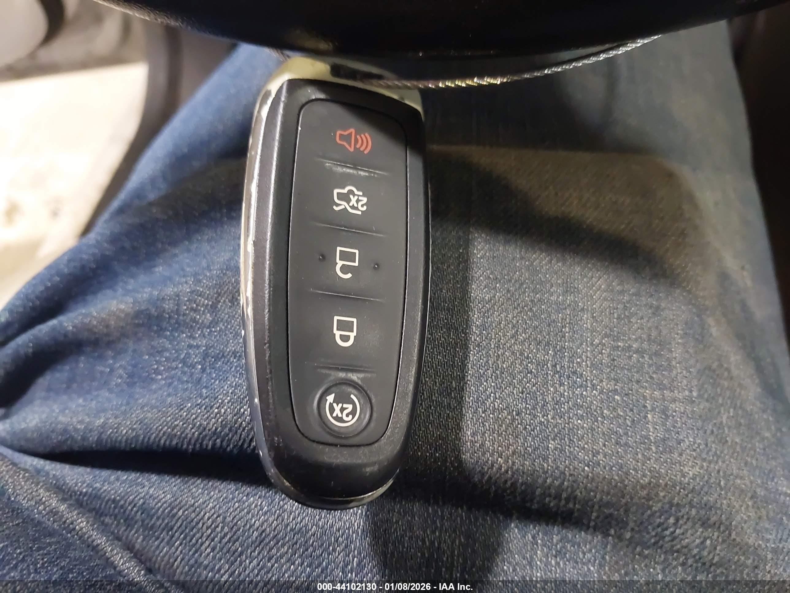 FORD C-MAX image 11