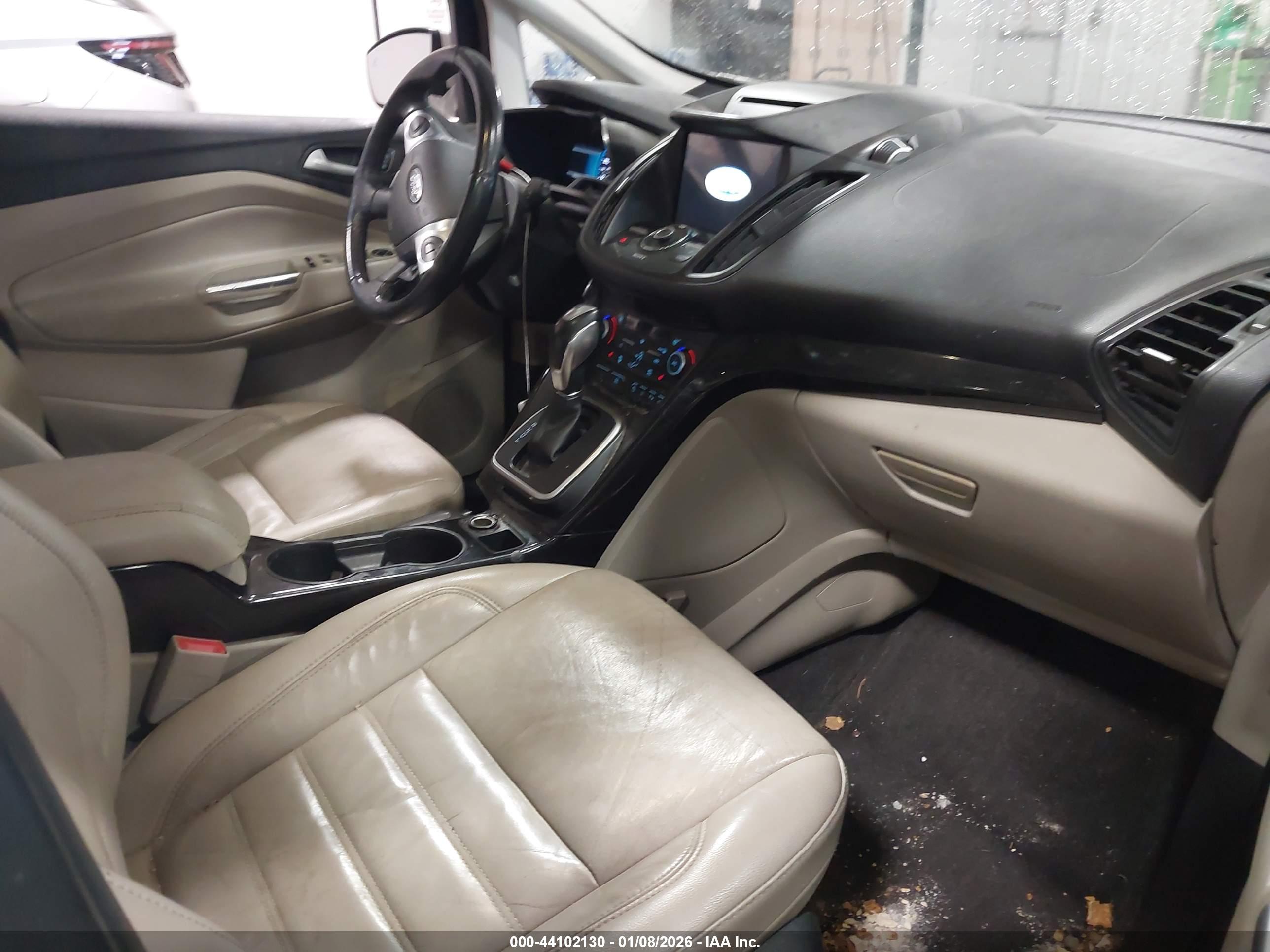 FORD C-MAX image 5