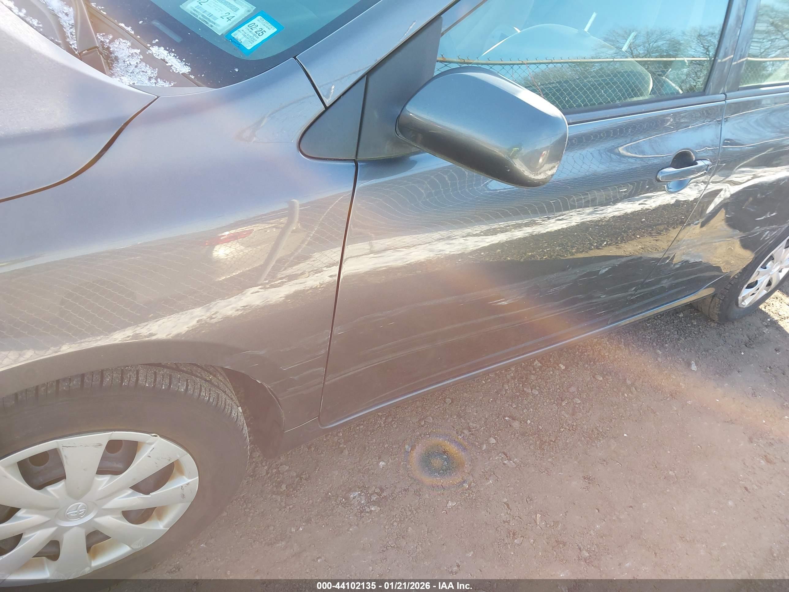 TOYOTA COROLLA image 6